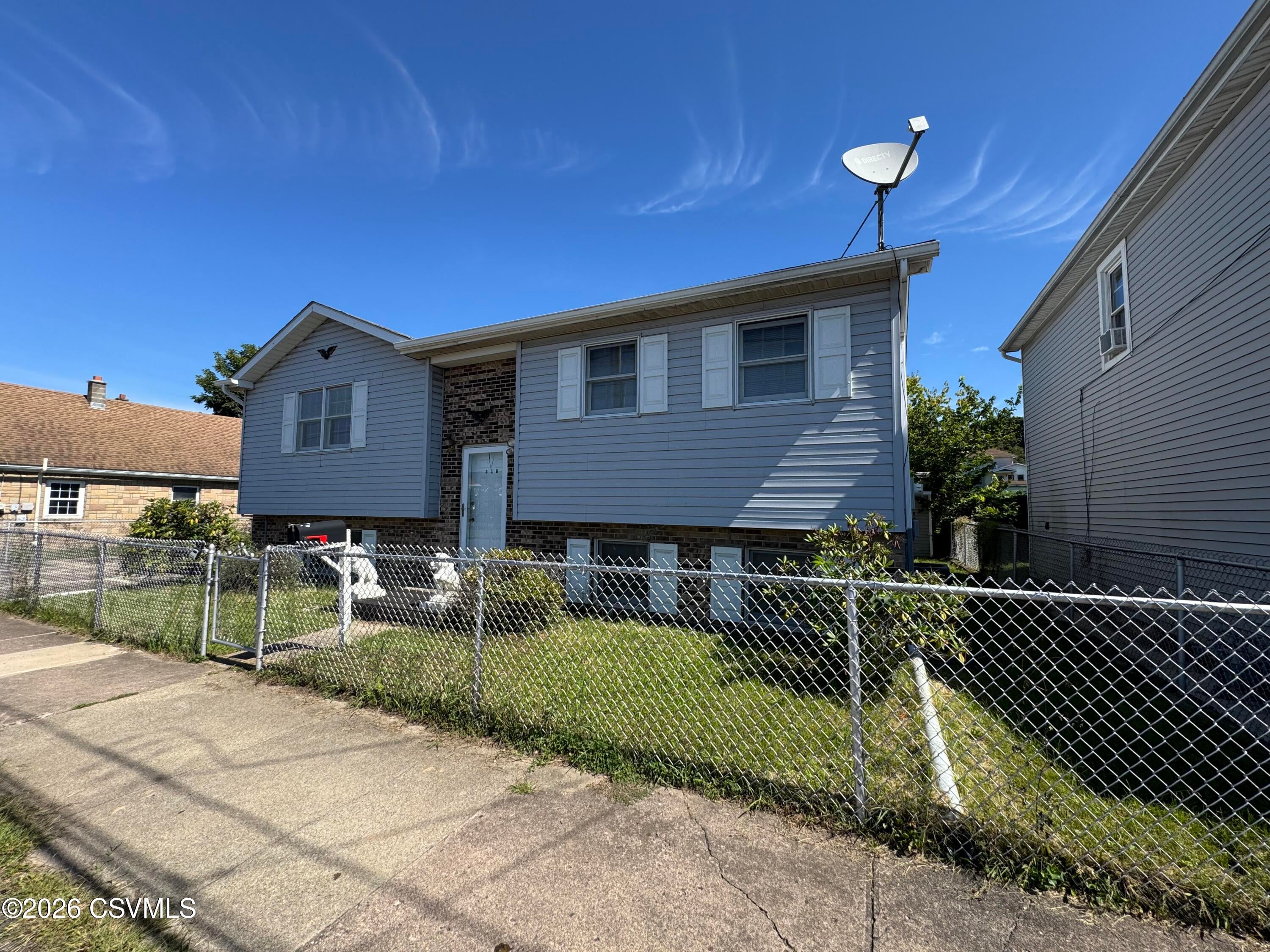 318 n oak street
