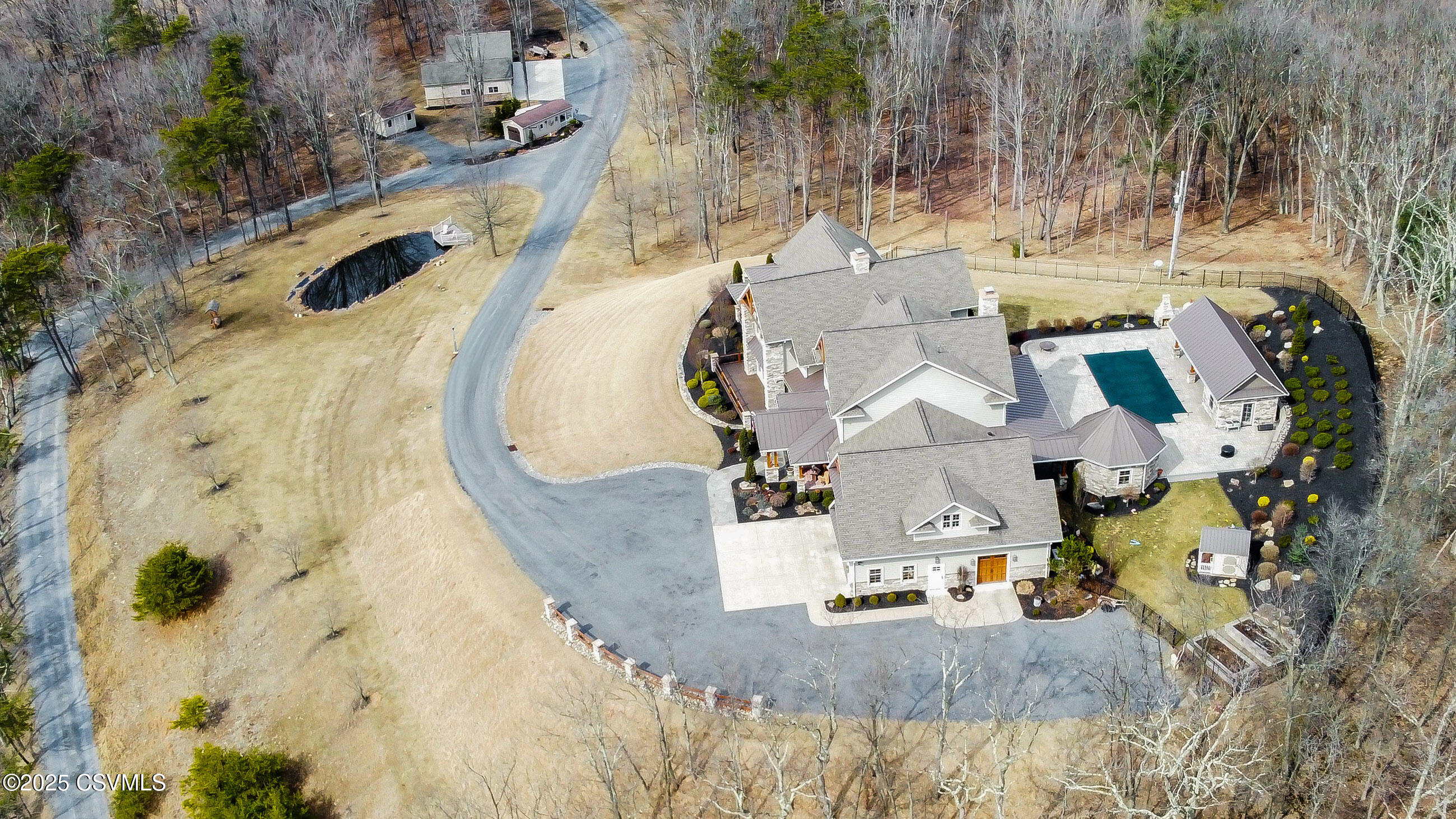 Properties 4 81 MARSHALL Court