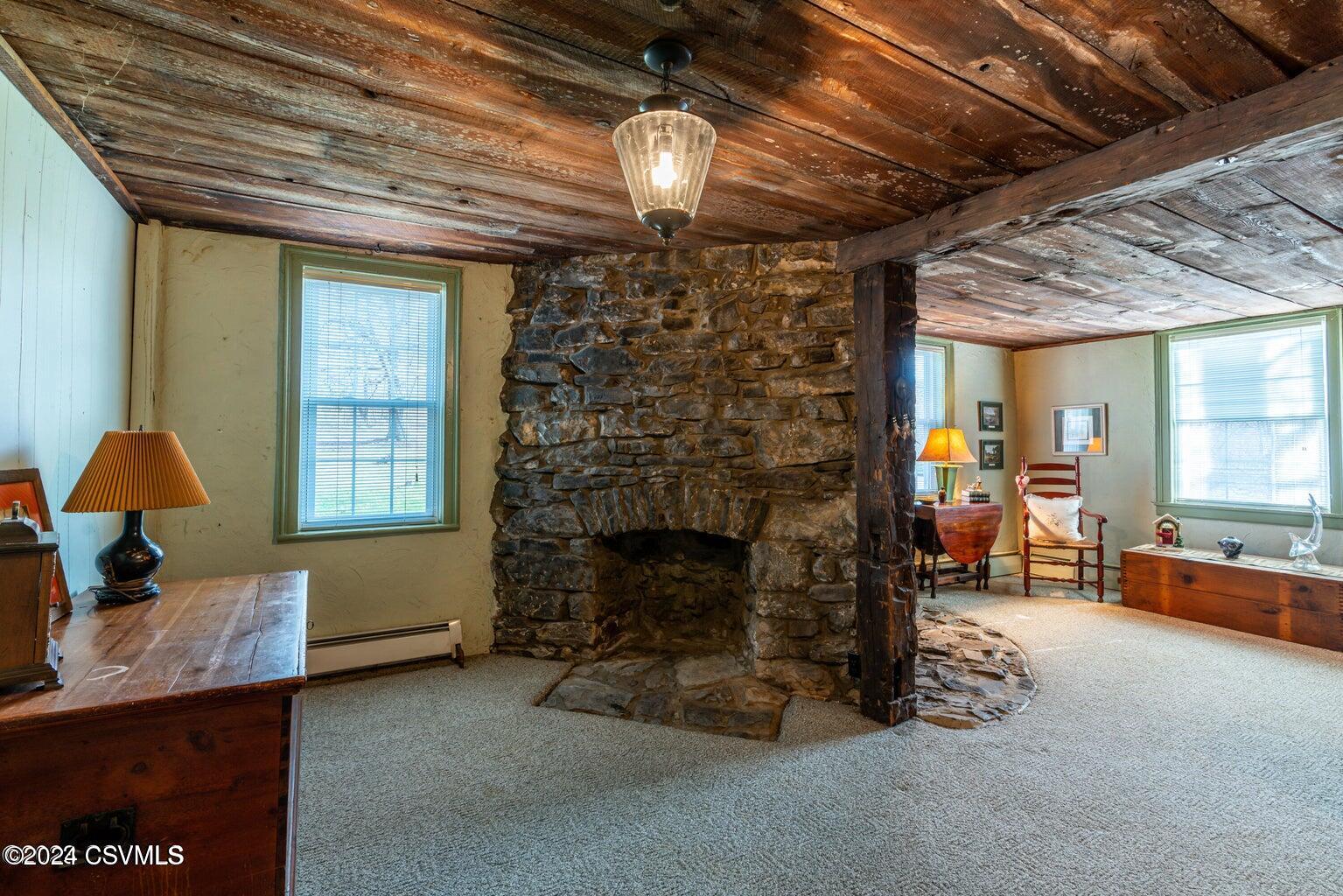198 LIBERTY VALLEY Road