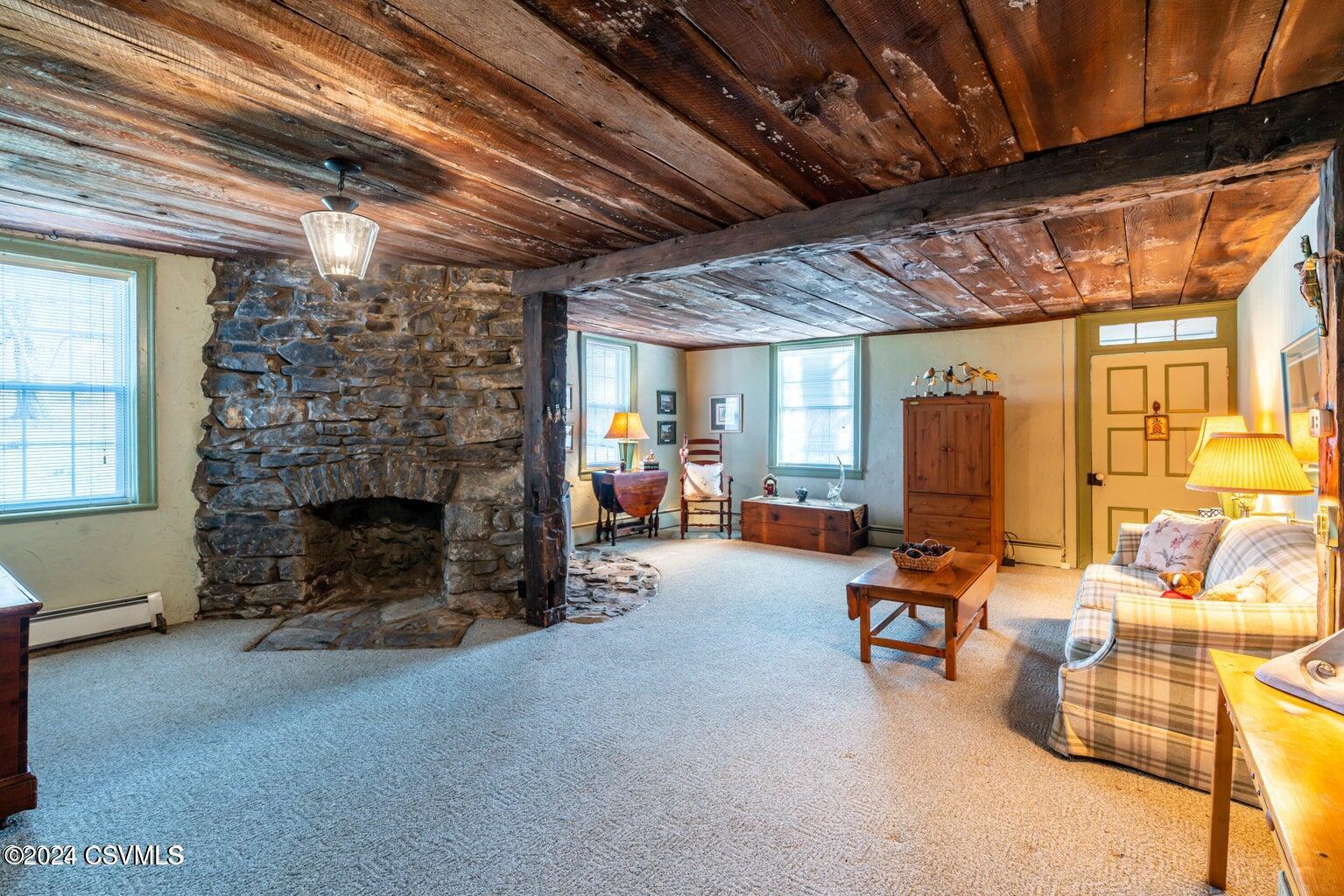 198 LIBERTY VALLEY Road