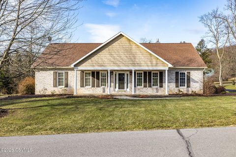 Danville 13 28 LINDSEY Avenue Danville PA 17821