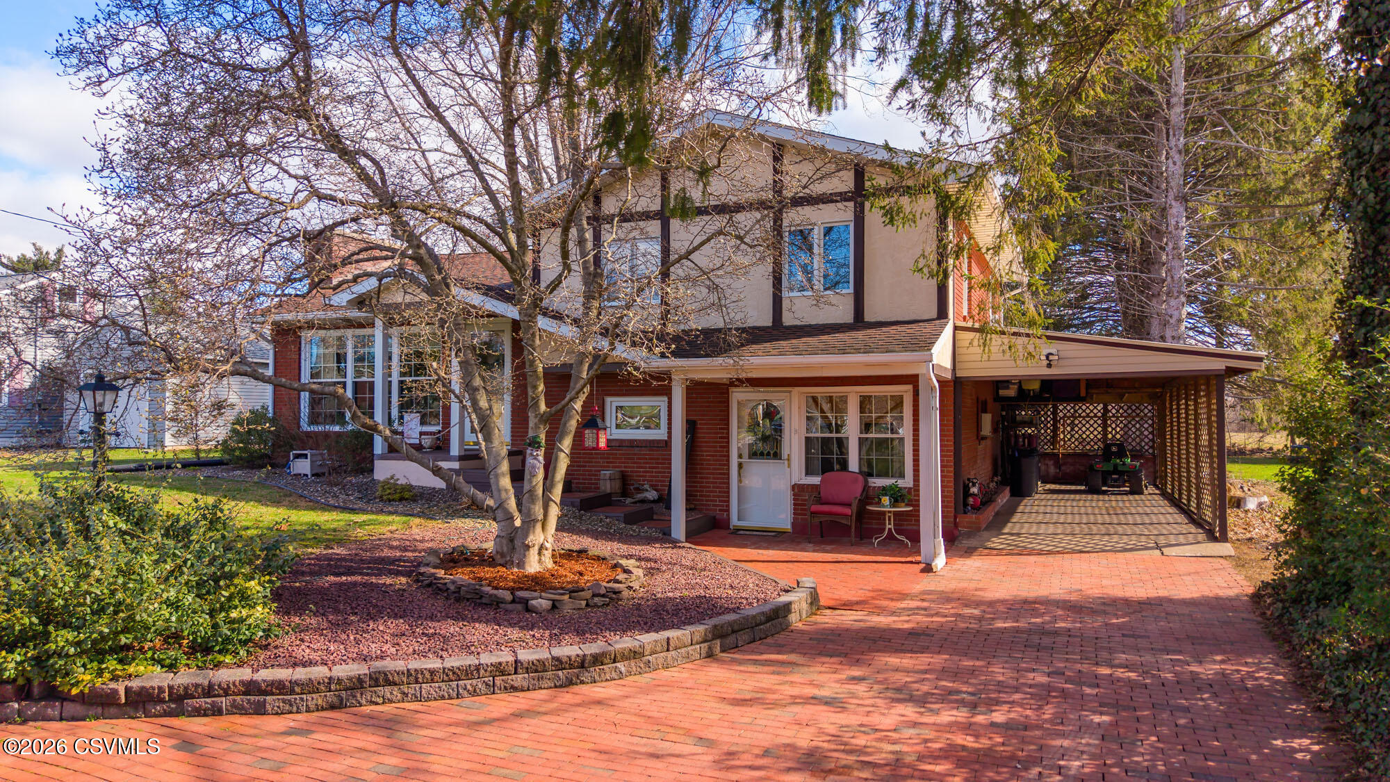 Properties 3 3004 WHITE BIRCH Lane