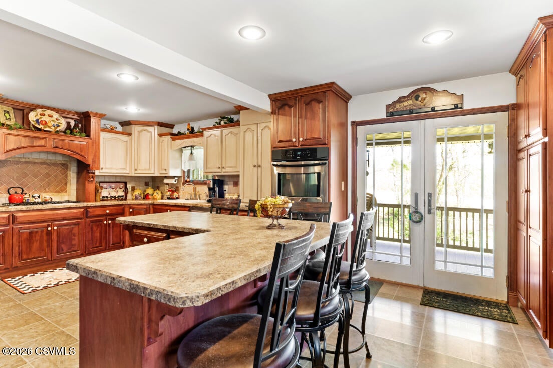 2582 middle road
