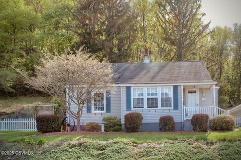315 Gipple Street, Bloomsburg, PA 17815 - MLS#: 20-100191