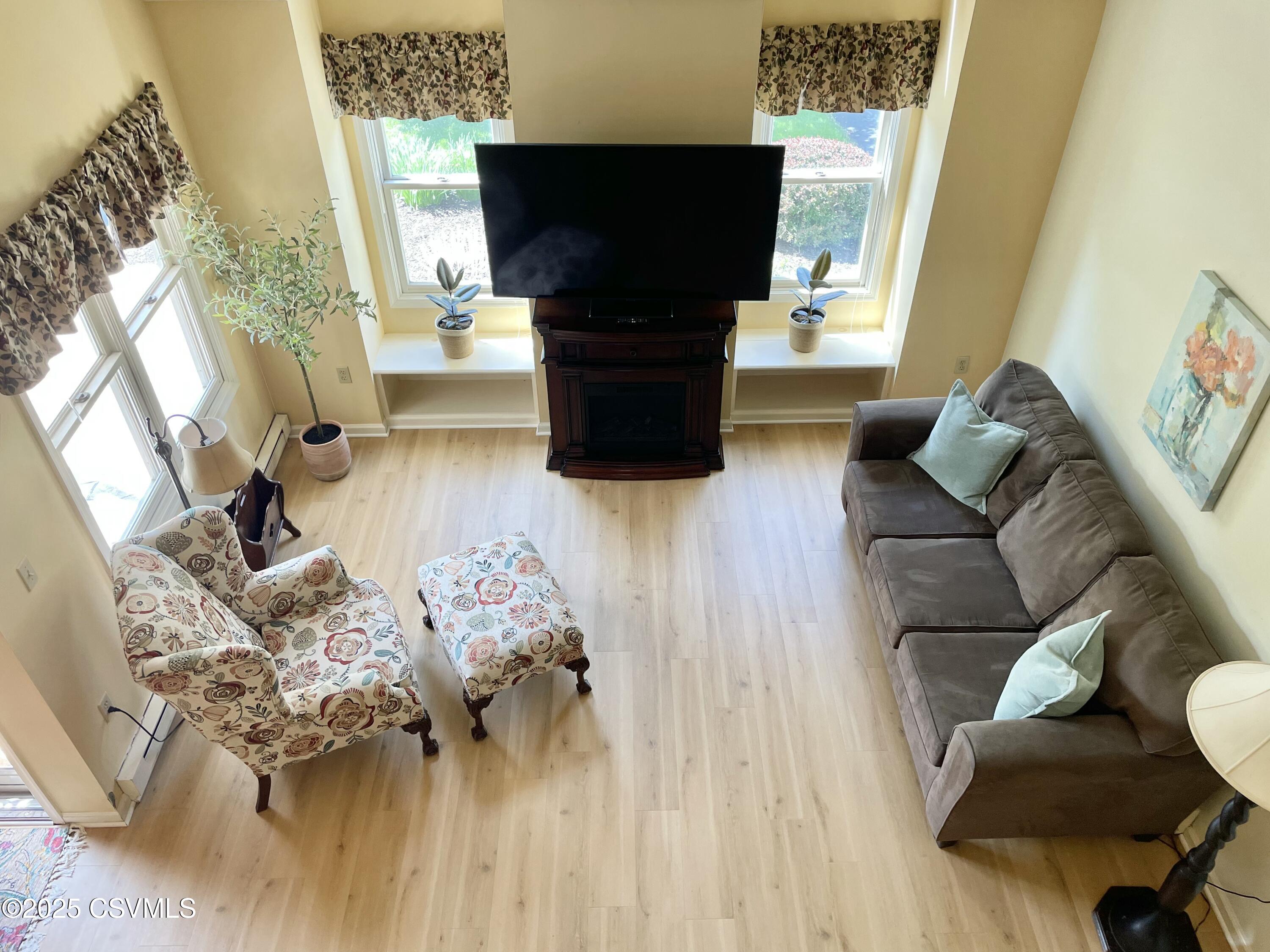 Lewisburg, Pennsylvania 17837, United States, 2 Bedrooms Bedrooms, ,2 BathroomsBathrooms,Residential,Active,121118