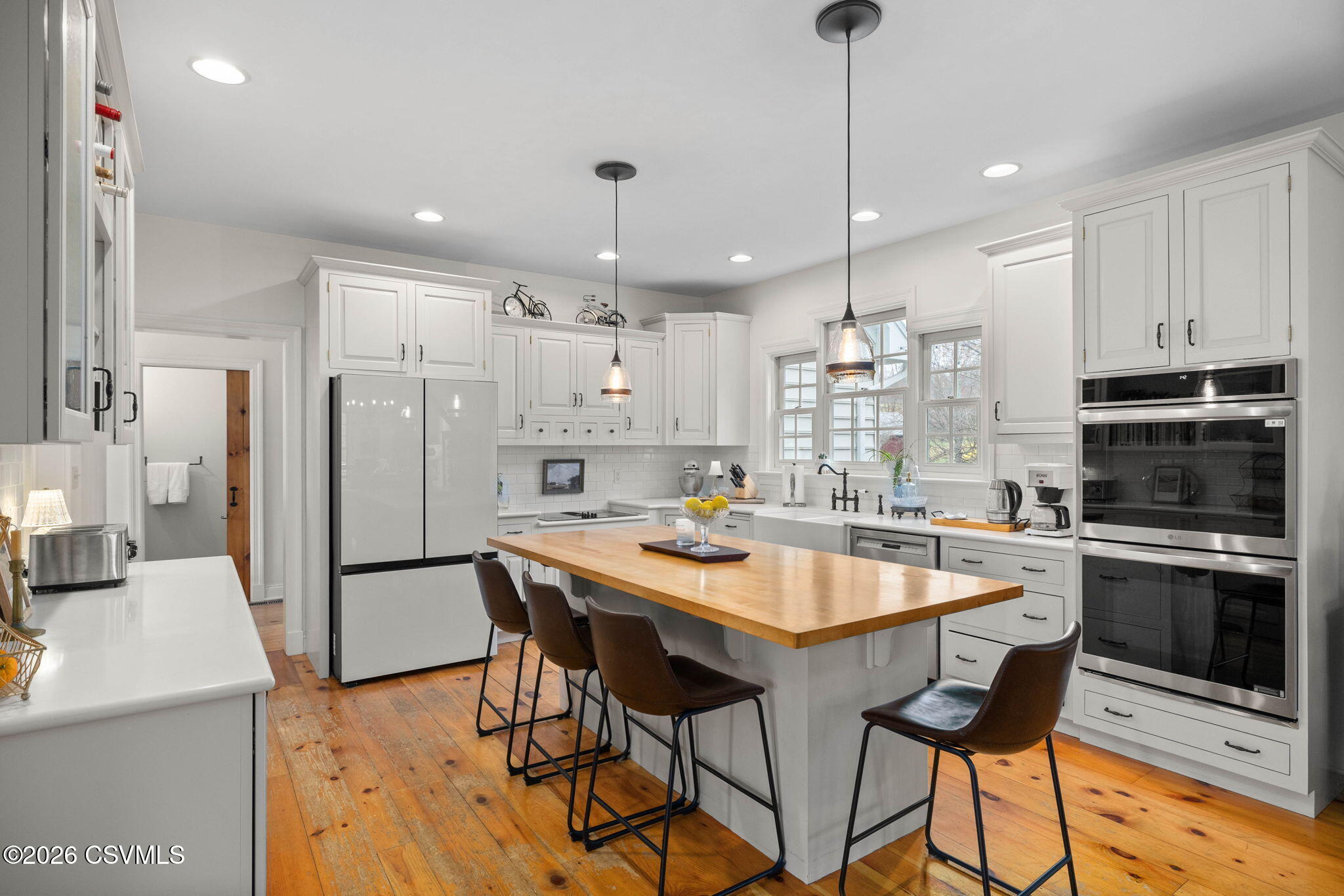 Properties 5 2893 furnace road