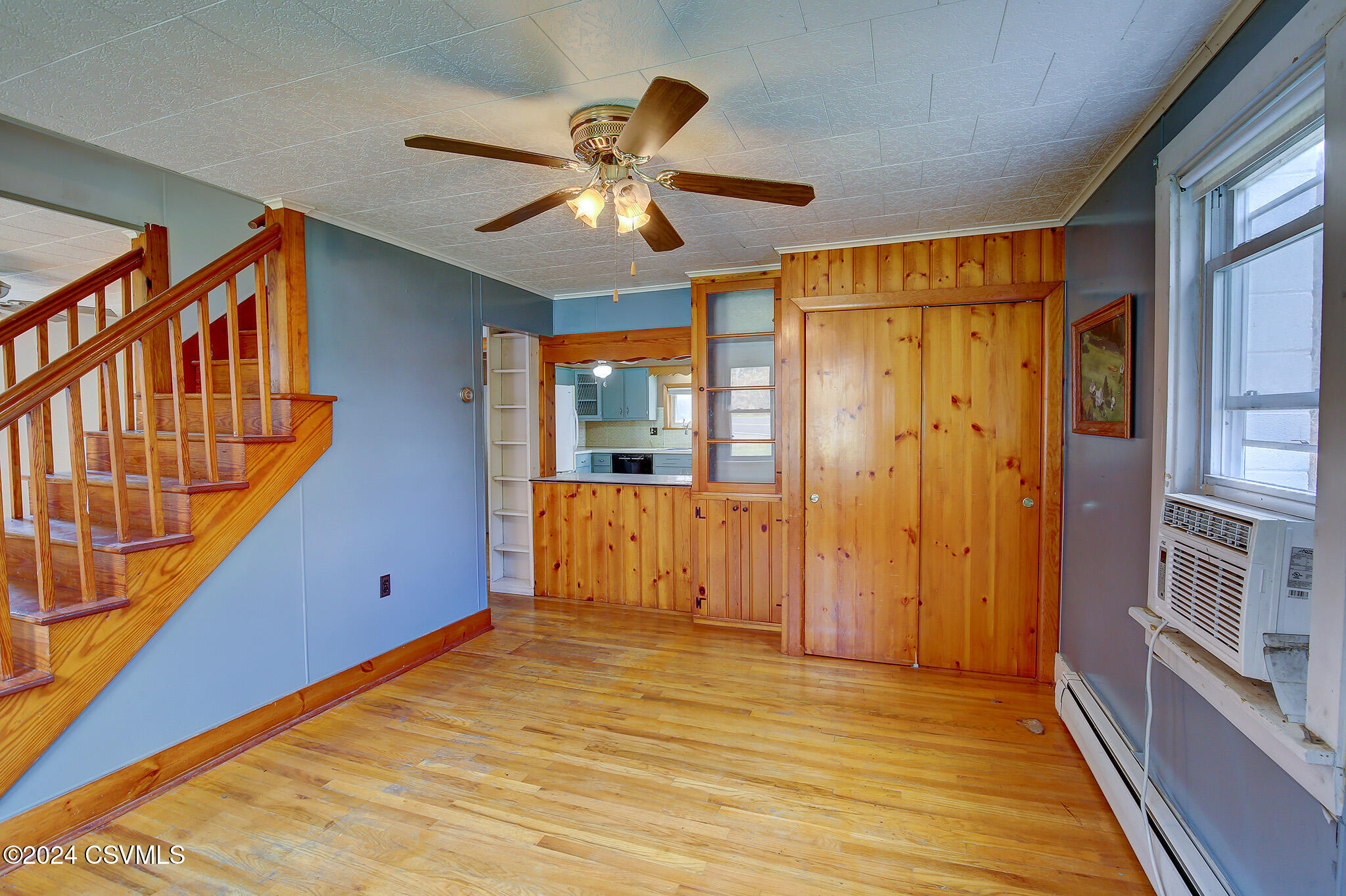 Millville, Pennsylvania 17846, United States, 3 Bedrooms Bedrooms, ,2 BathroomsBathrooms,Residential,Active,32230