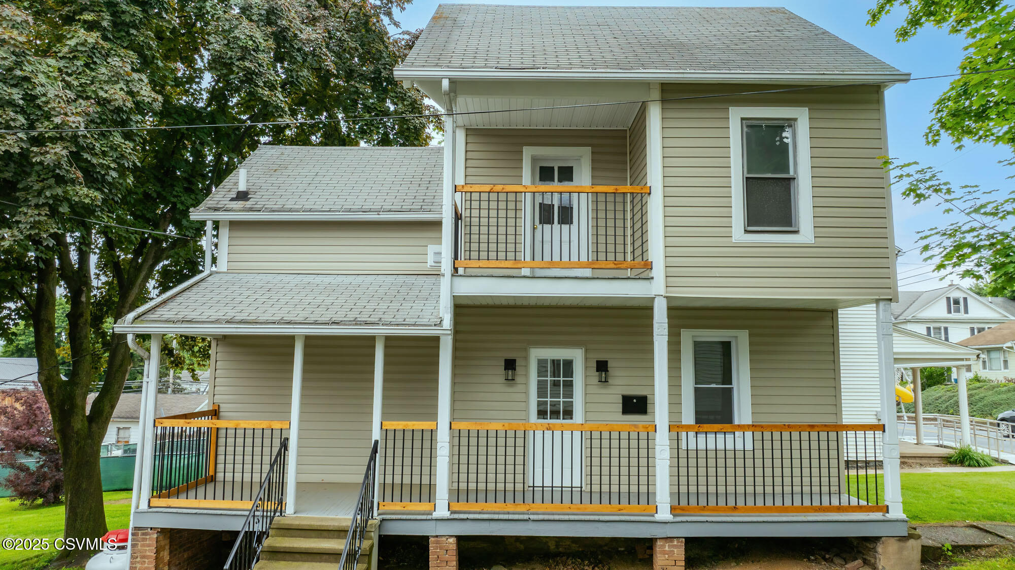 524 MILL Street