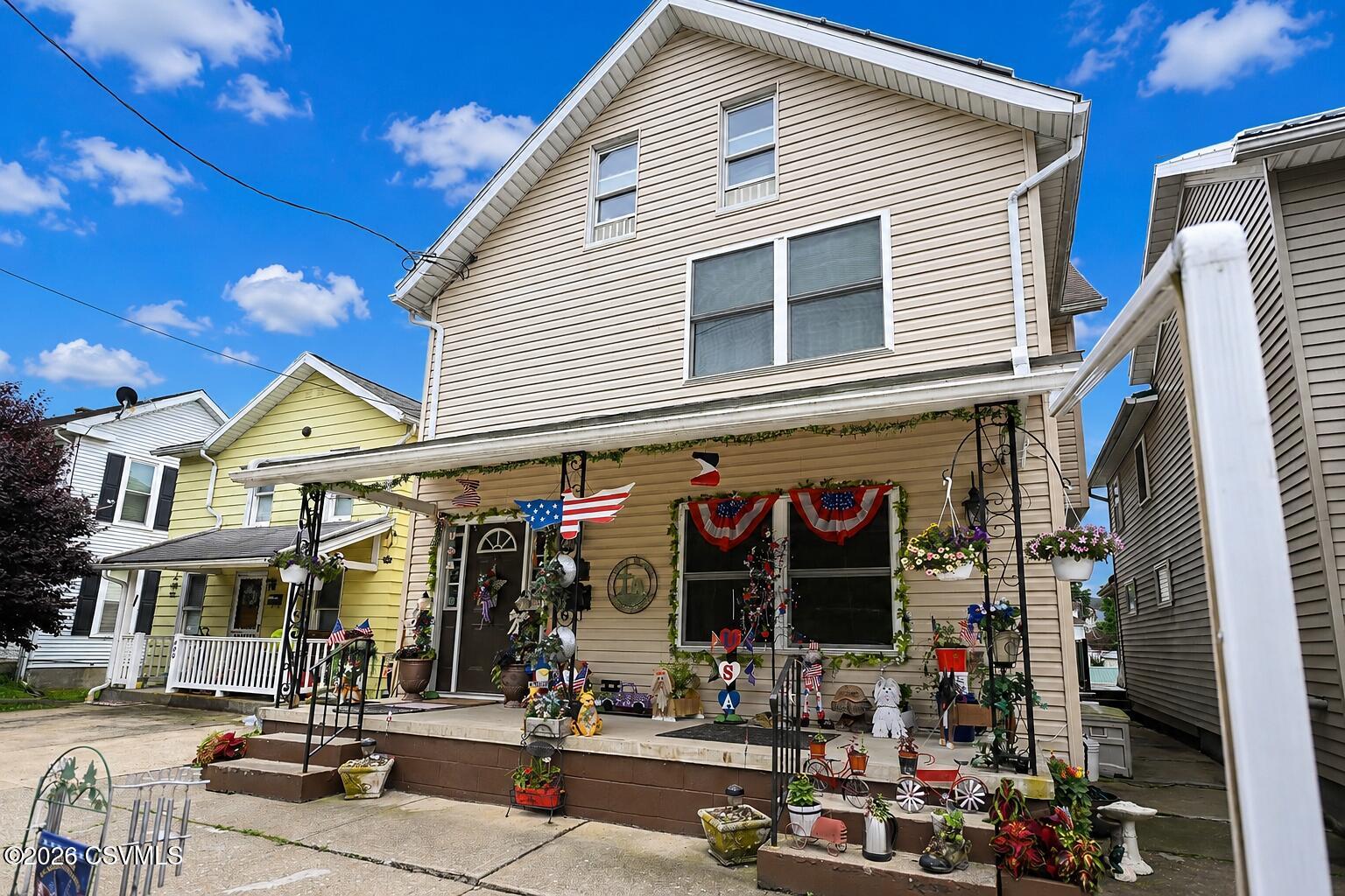 214 UPPER MKT Street
