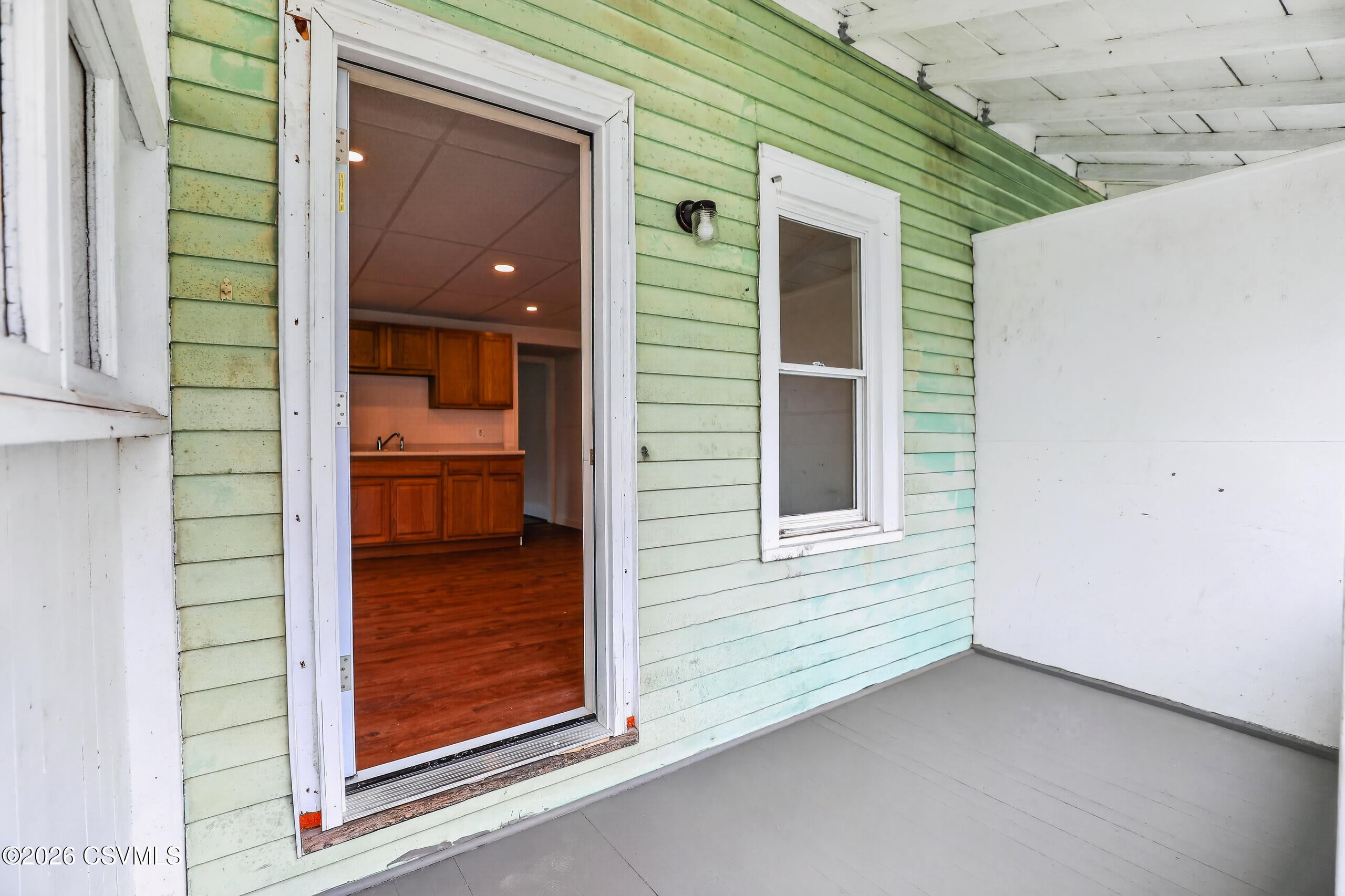 1027 walnut street