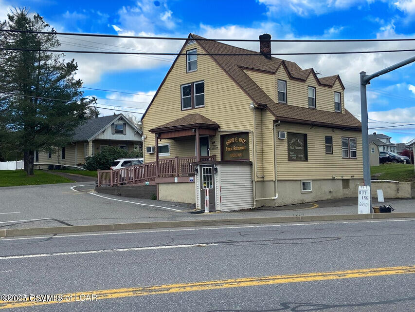 707 MAIN Street