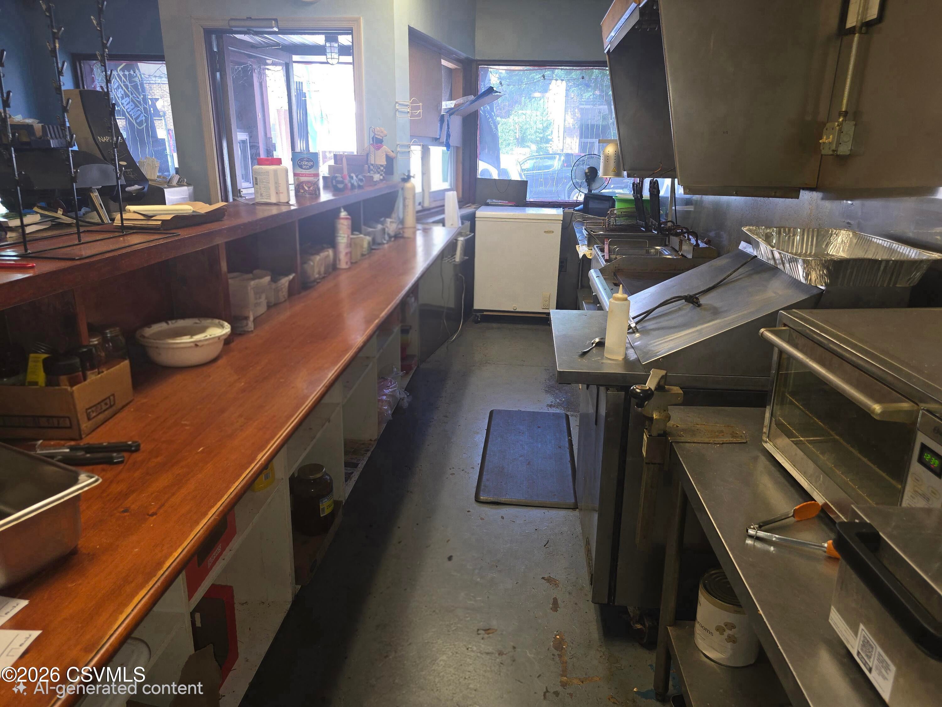 33 s oak street
