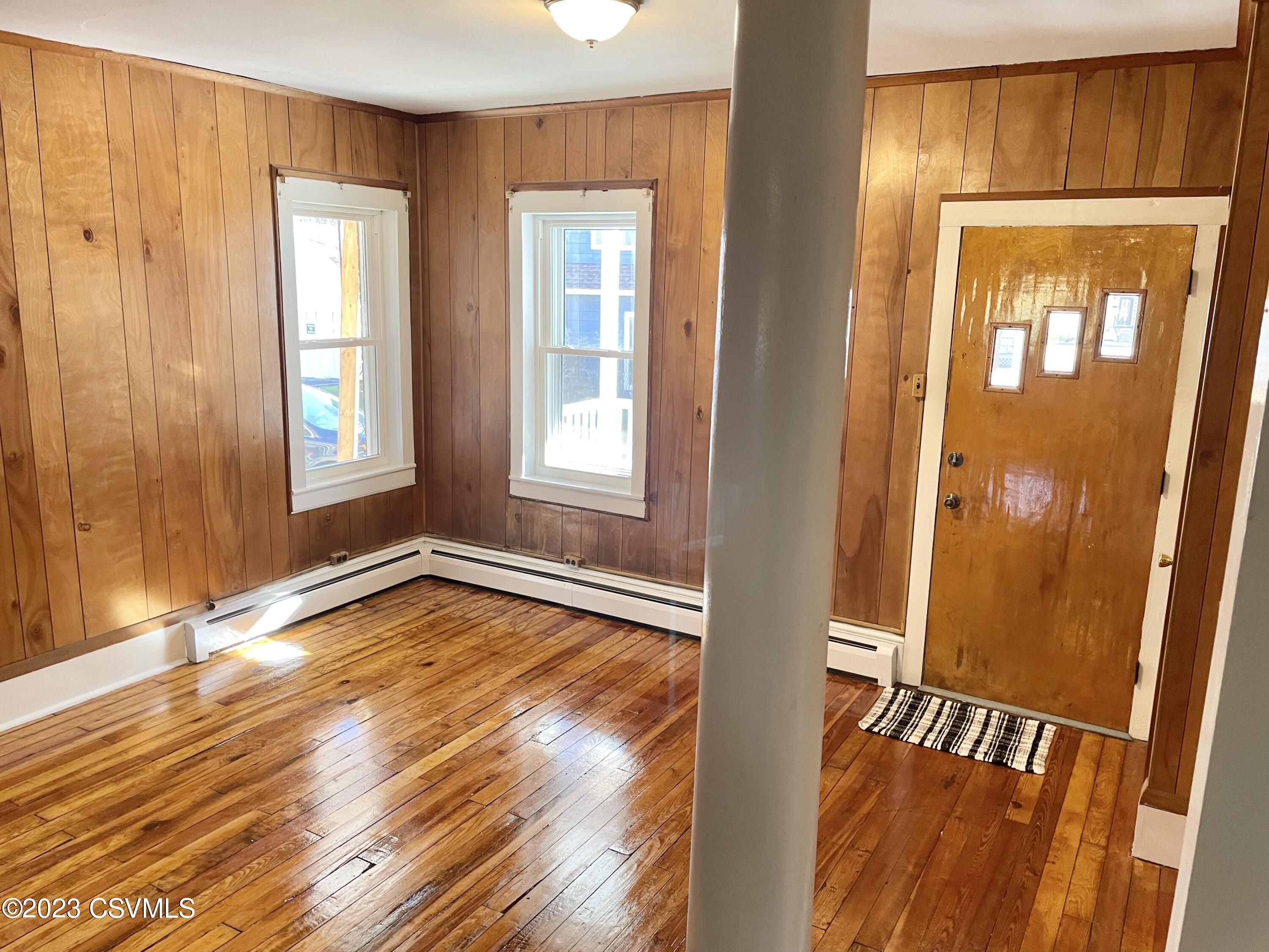 Bloomsburg, Pennsylvania 17815, United States, 3 Bedrooms Bedrooms, ,1 BathroomBathrooms,Residential,Active,67847