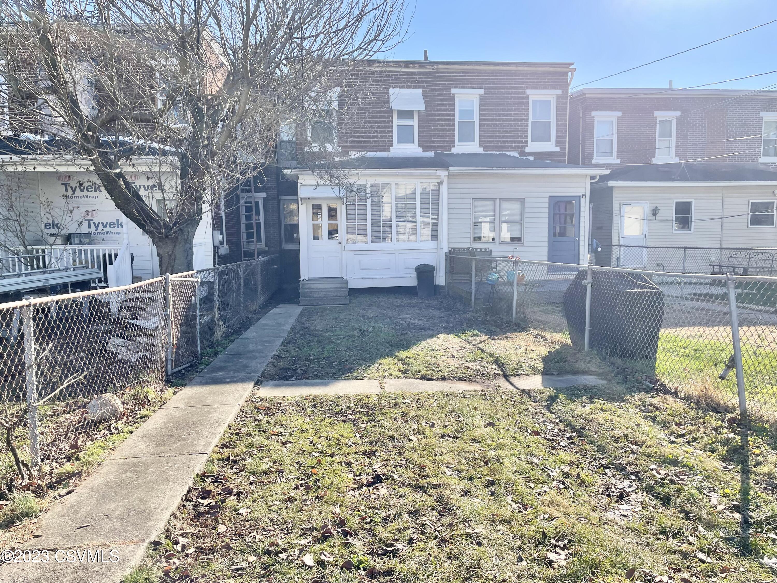 Bloomsburg, Pennsylvania 17815, United States, 3 Bedrooms Bedrooms, ,1 BathroomBathrooms,Residential,Active,67847