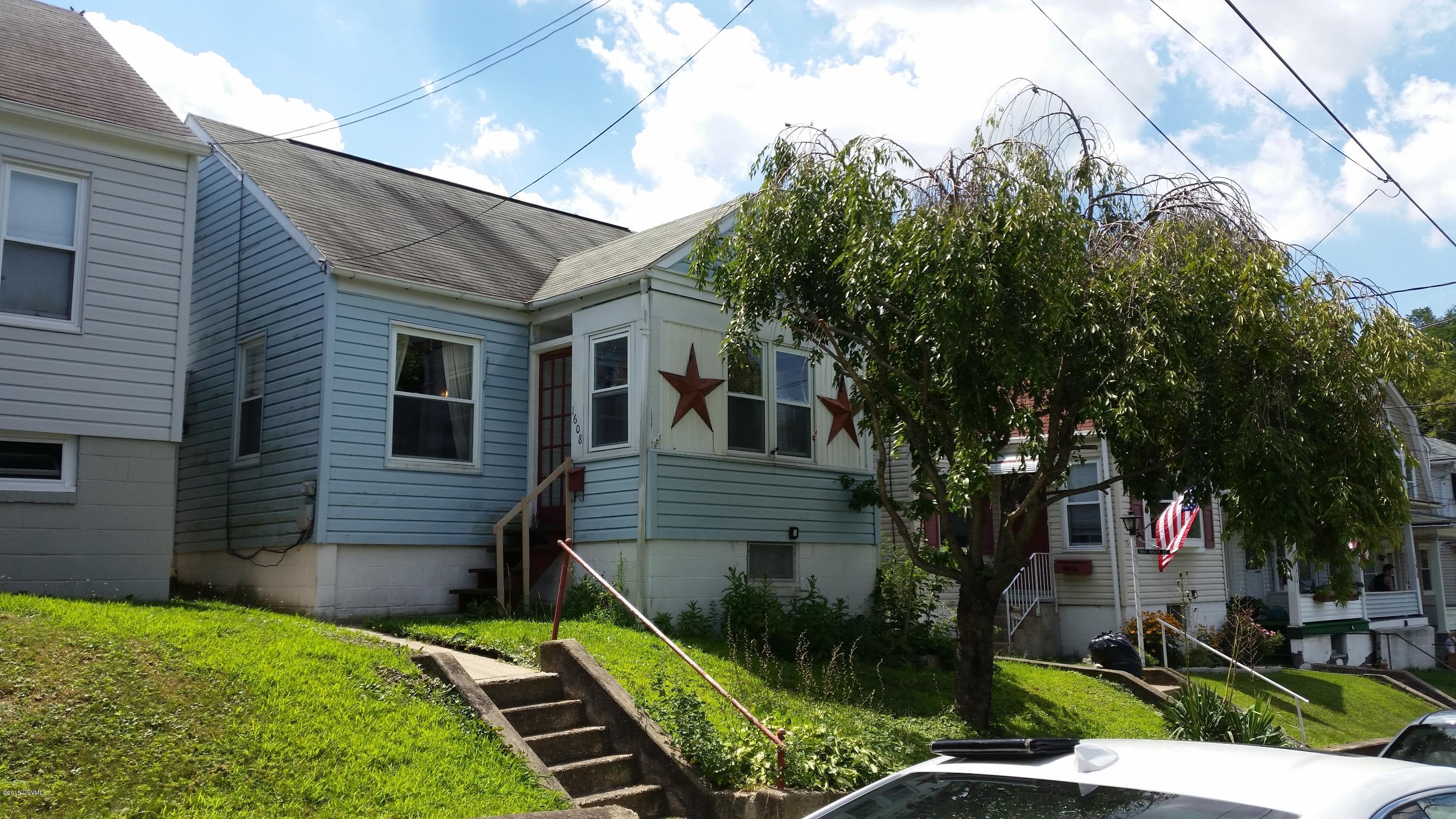 1608 W HOLLY Street, Coal Township, PA 17866 MLS 2064676 Listing