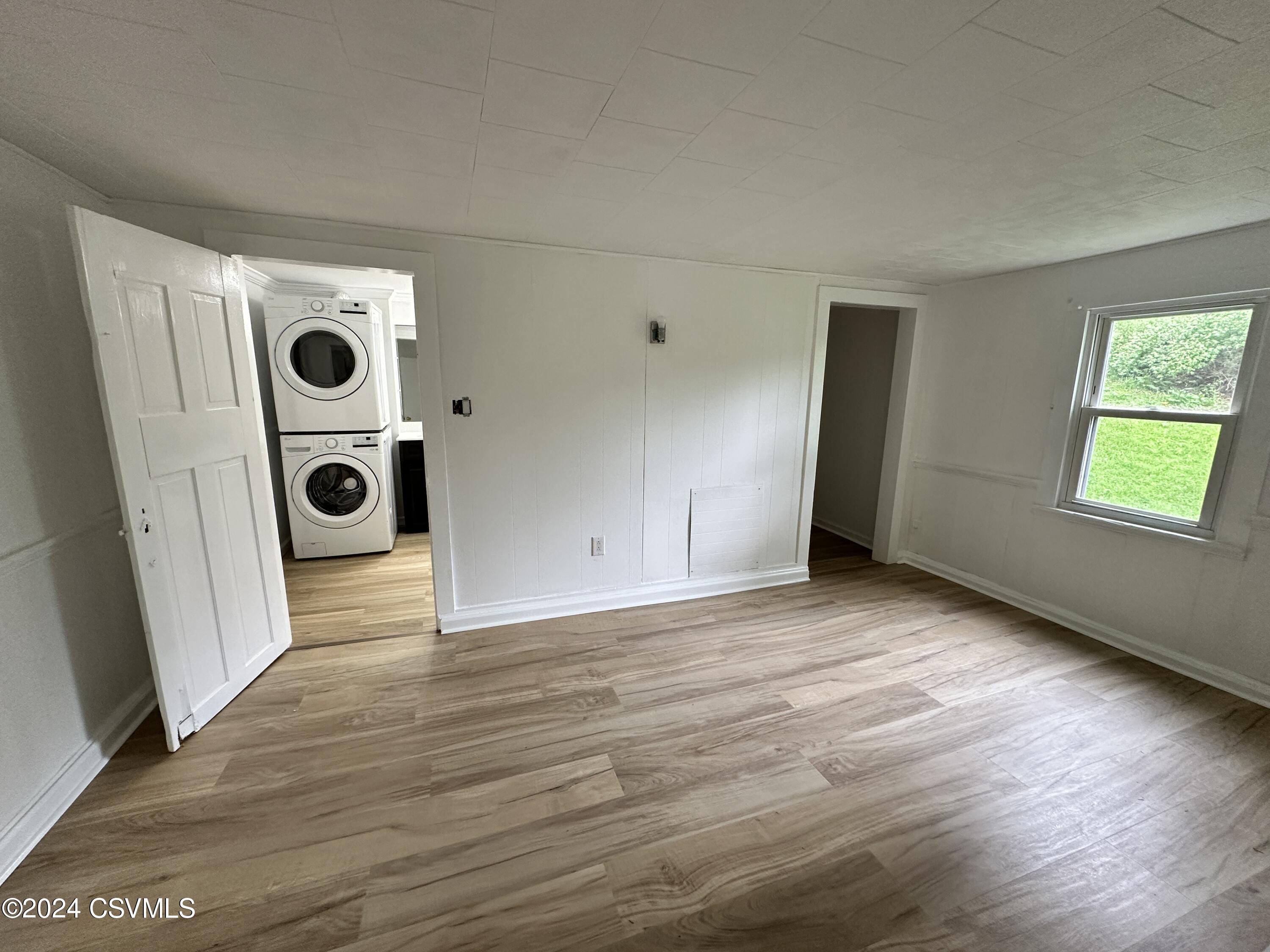 Millville, Pennsylvania 17846, United States, 3 Bedrooms Bedrooms, ,1 BathroomBathrooms,Residential,Active,58415