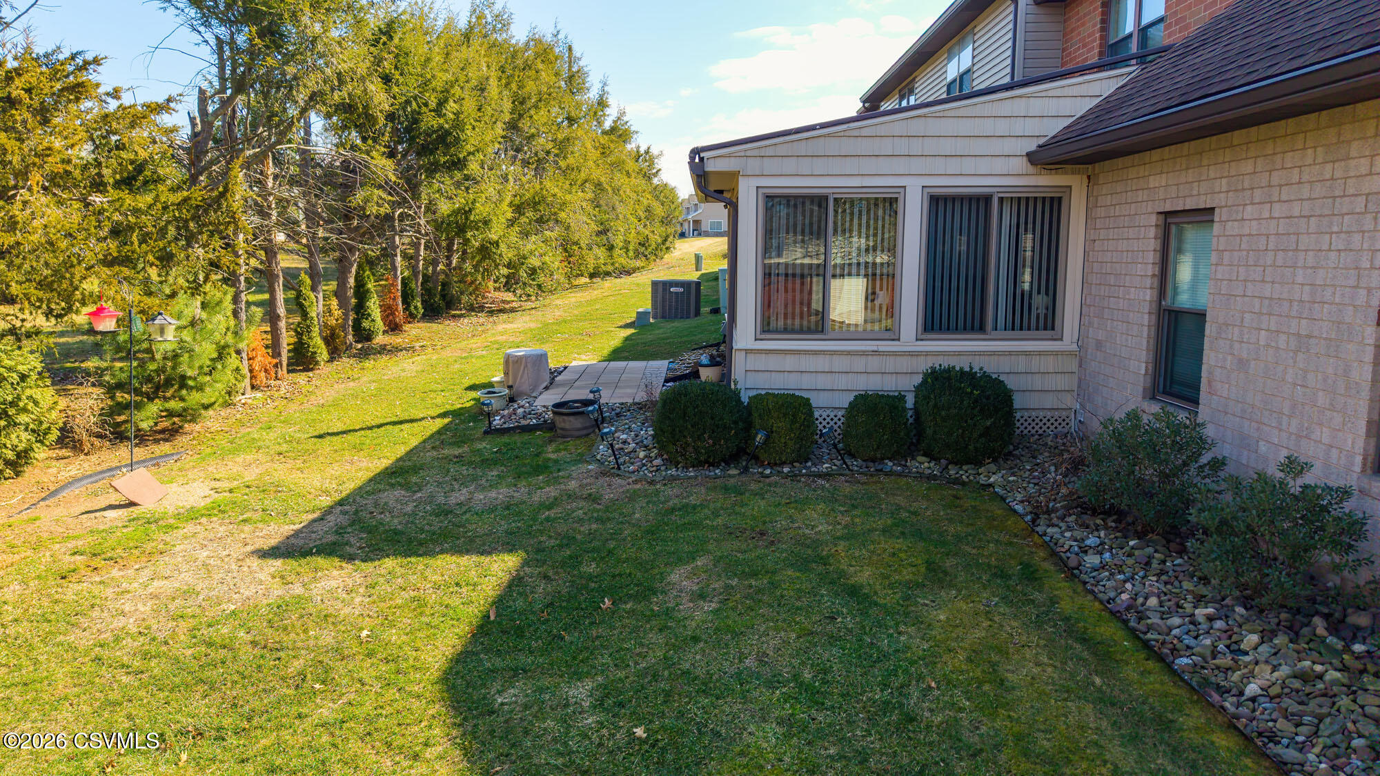 Properties 5 15 PEACHTREE Lane