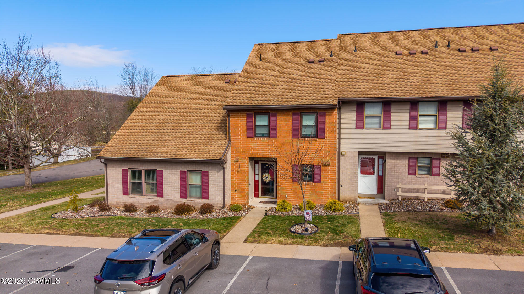 Properties 3 15 PEACHTREE Lane