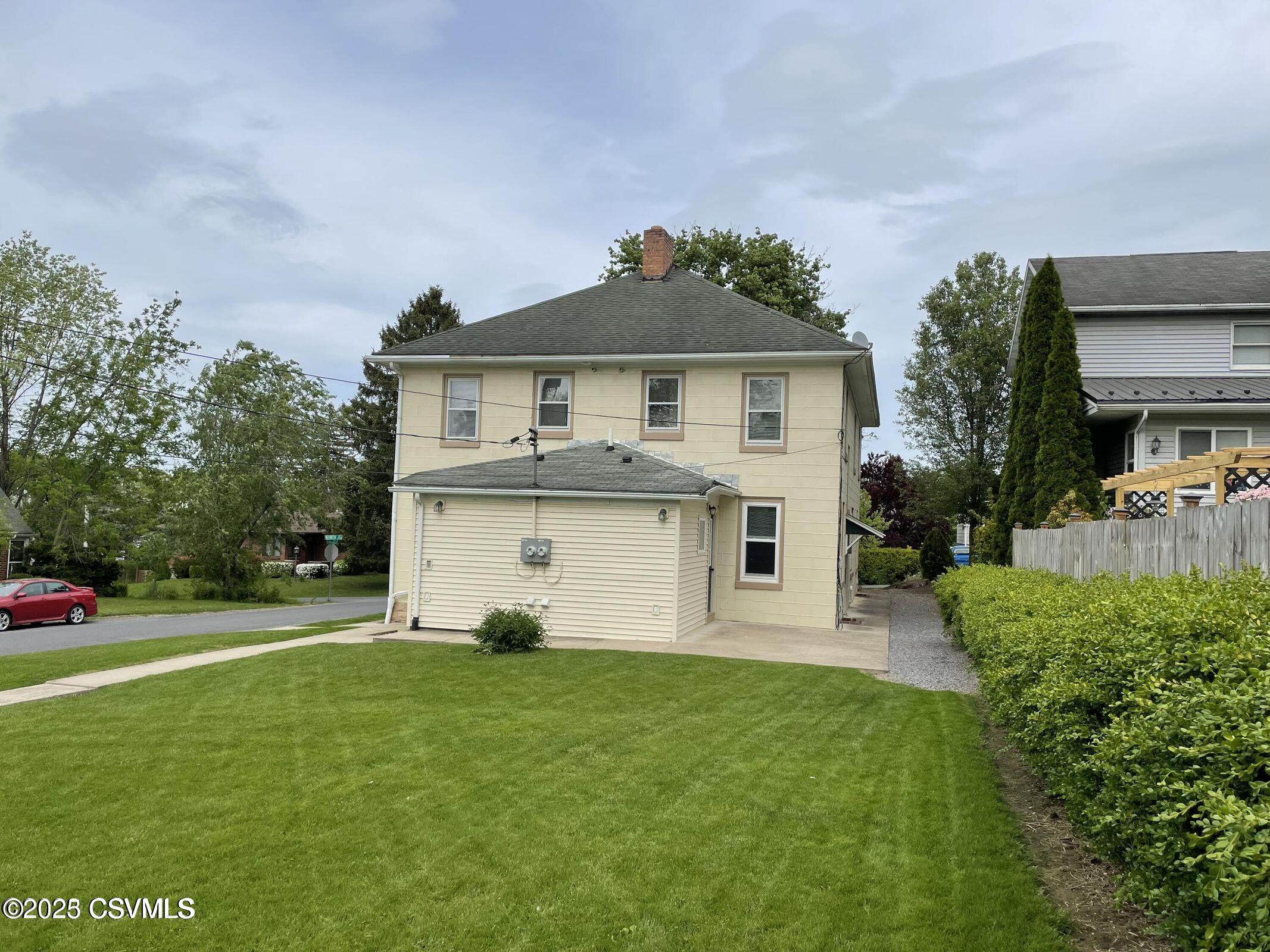 Lewisburg, Pennsylvania 17837, United States, 3 Bedrooms Bedrooms, ,1 BathroomBathrooms,Residential,Active,118796