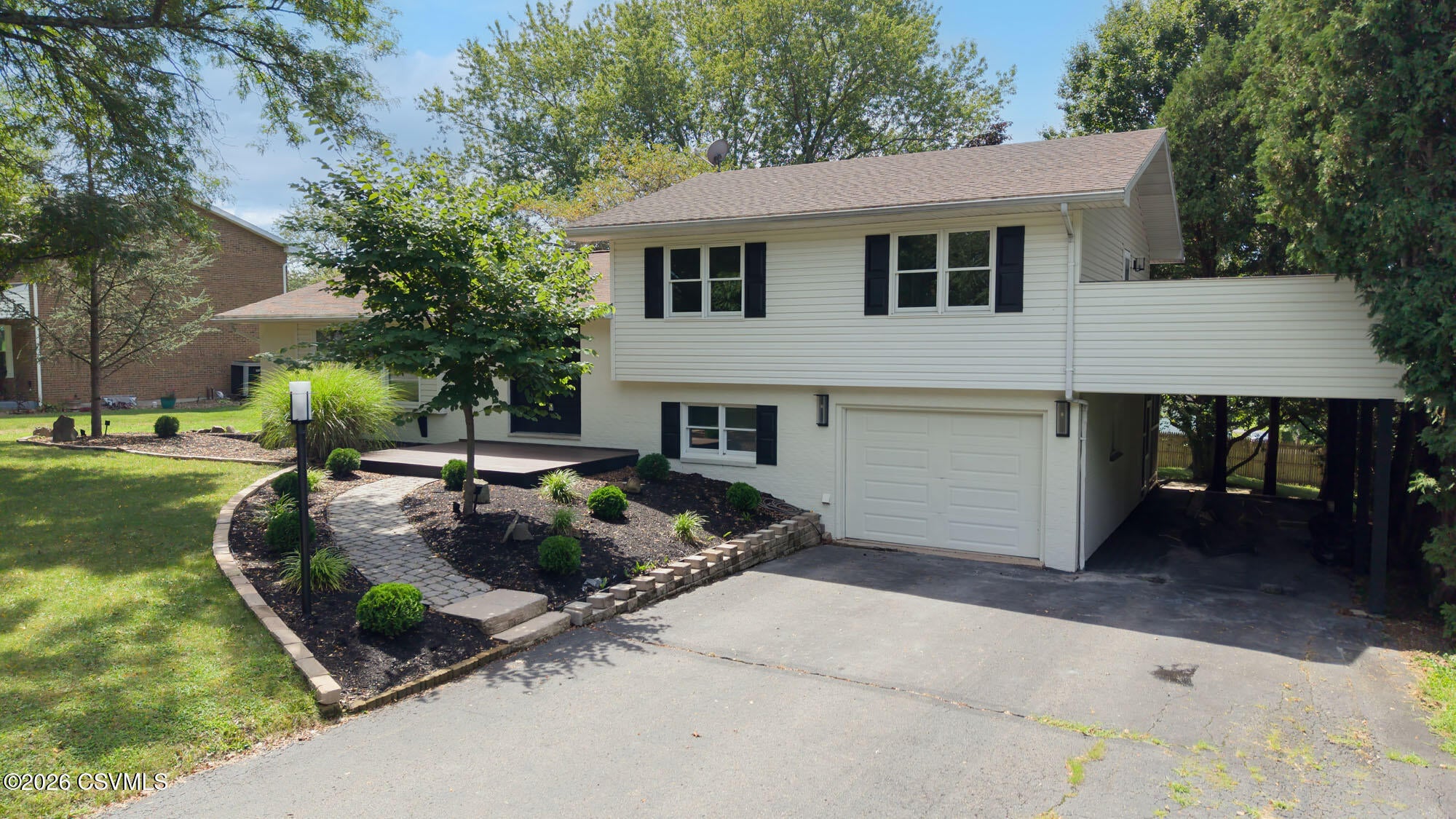 11 hillcrest drive