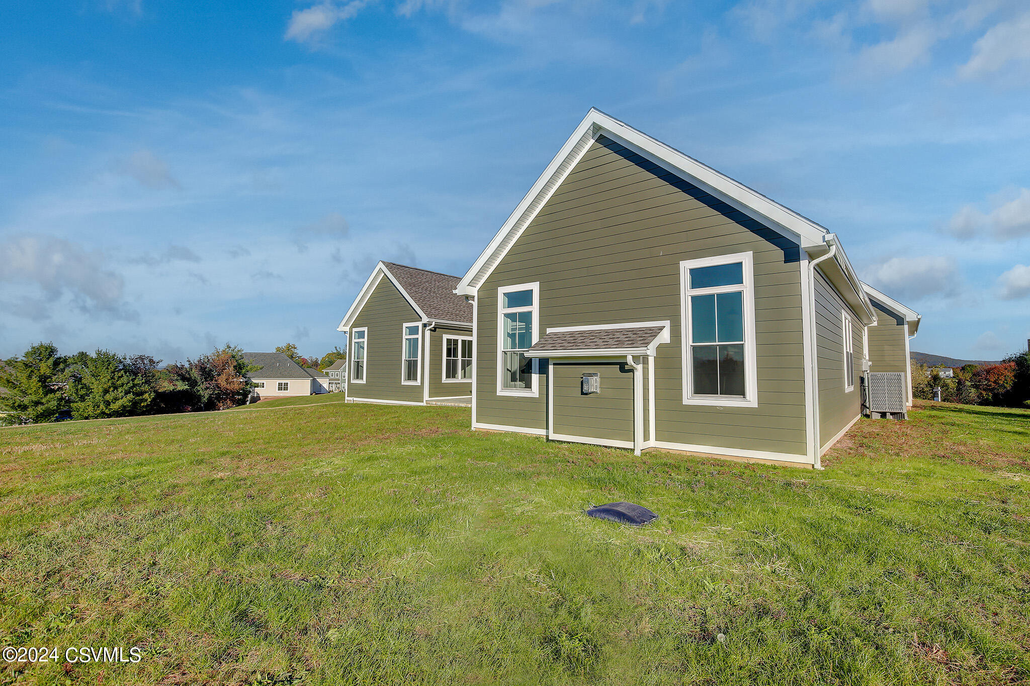 114 WINDSOR Way