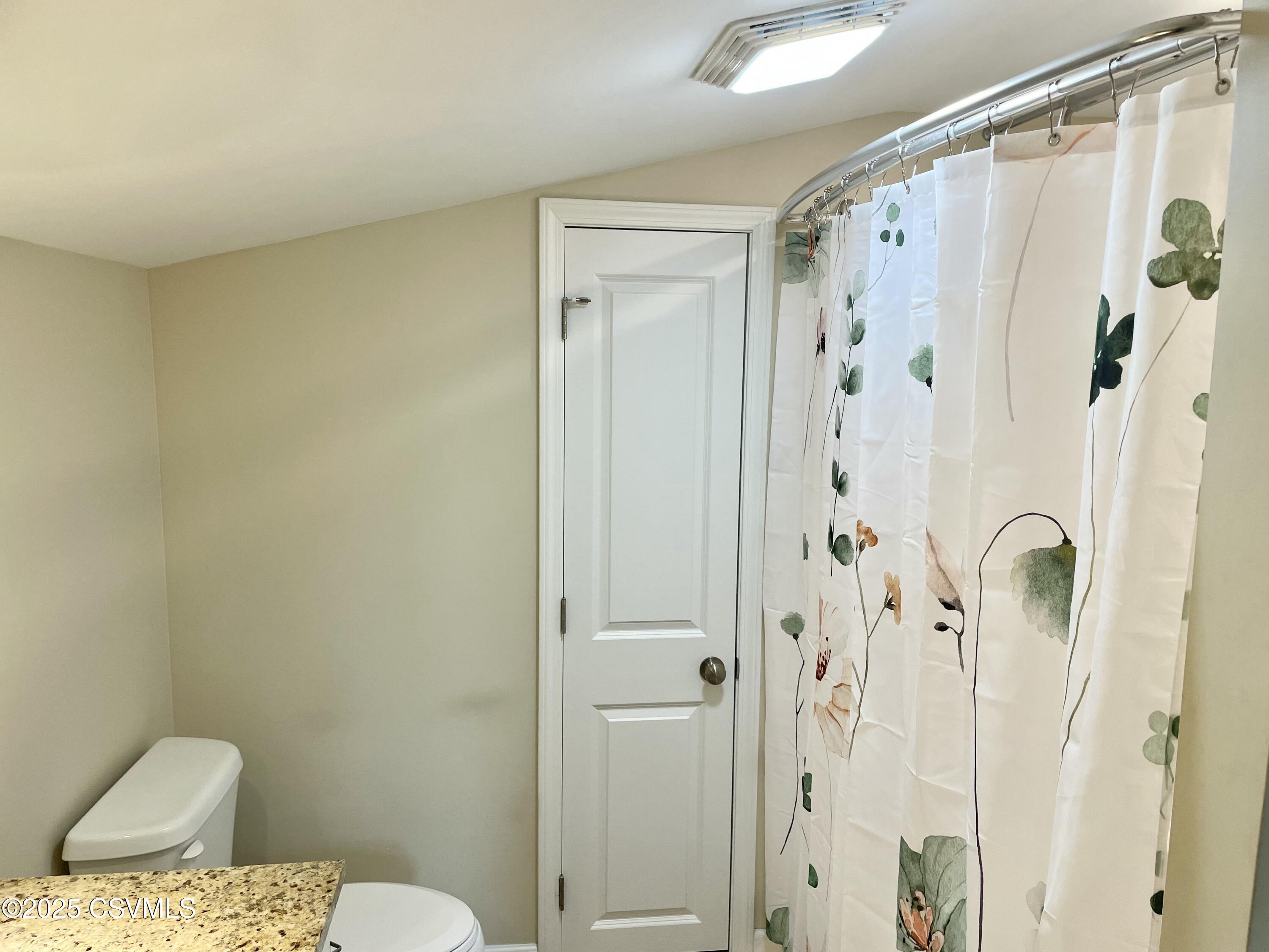 Lewisburg, Pennsylvania 17837, United States, 4 Bedrooms Bedrooms, ,2 BathroomsBathrooms,Residential,Active,121178