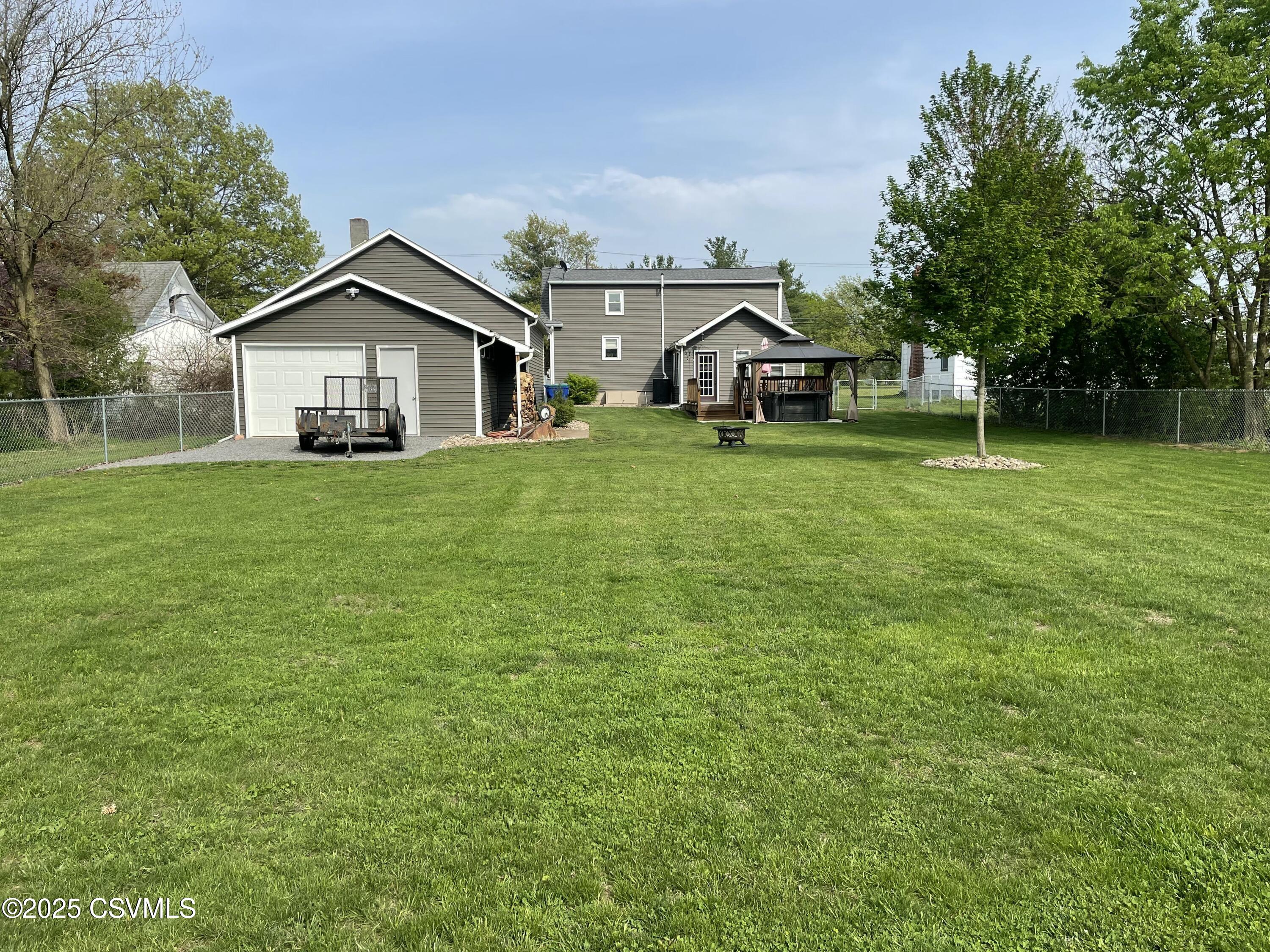 Lewisburg, Pennsylvania 17837, United States, 4 Bedrooms Bedrooms, ,2 BathroomsBathrooms,Residential,Active,121178