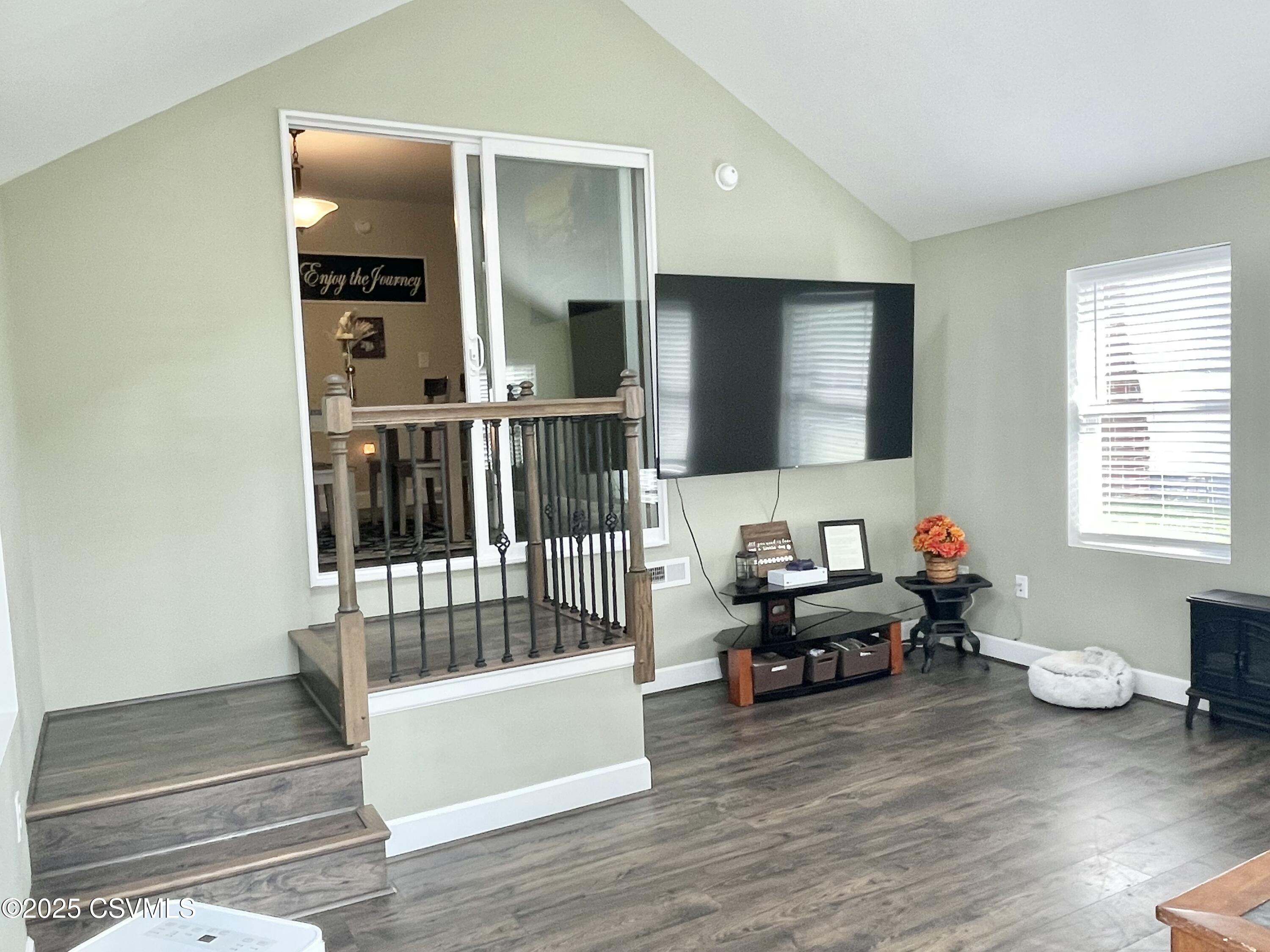 Lewisburg, Pennsylvania 17837, United States, 4 Bedrooms Bedrooms, ,2 BathroomsBathrooms,Residential,Active,121178