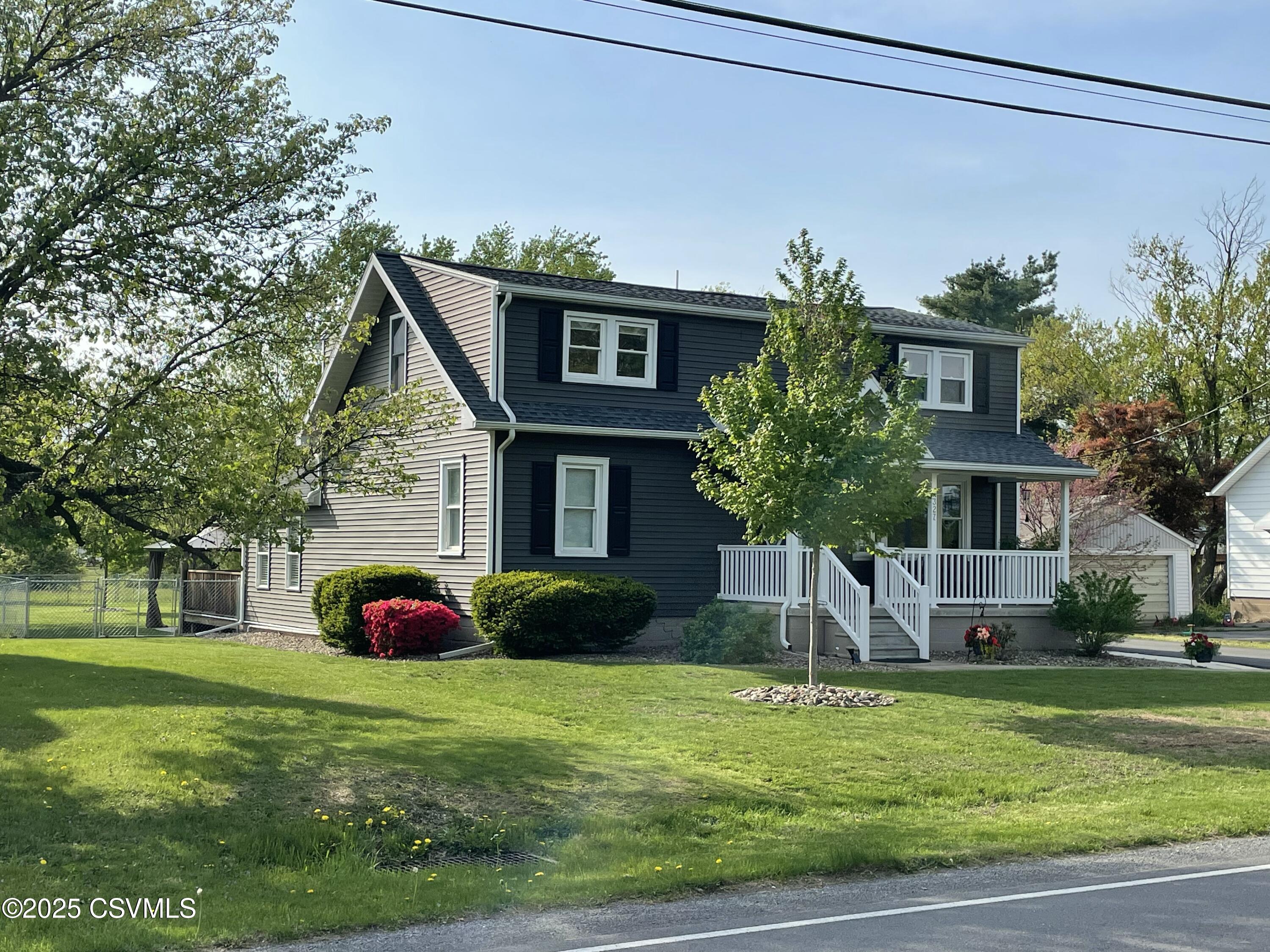 Lewisburg, Pennsylvania 17837, United States, 4 Bedrooms Bedrooms, ,2 BathroomsBathrooms,Residential,Active,121178