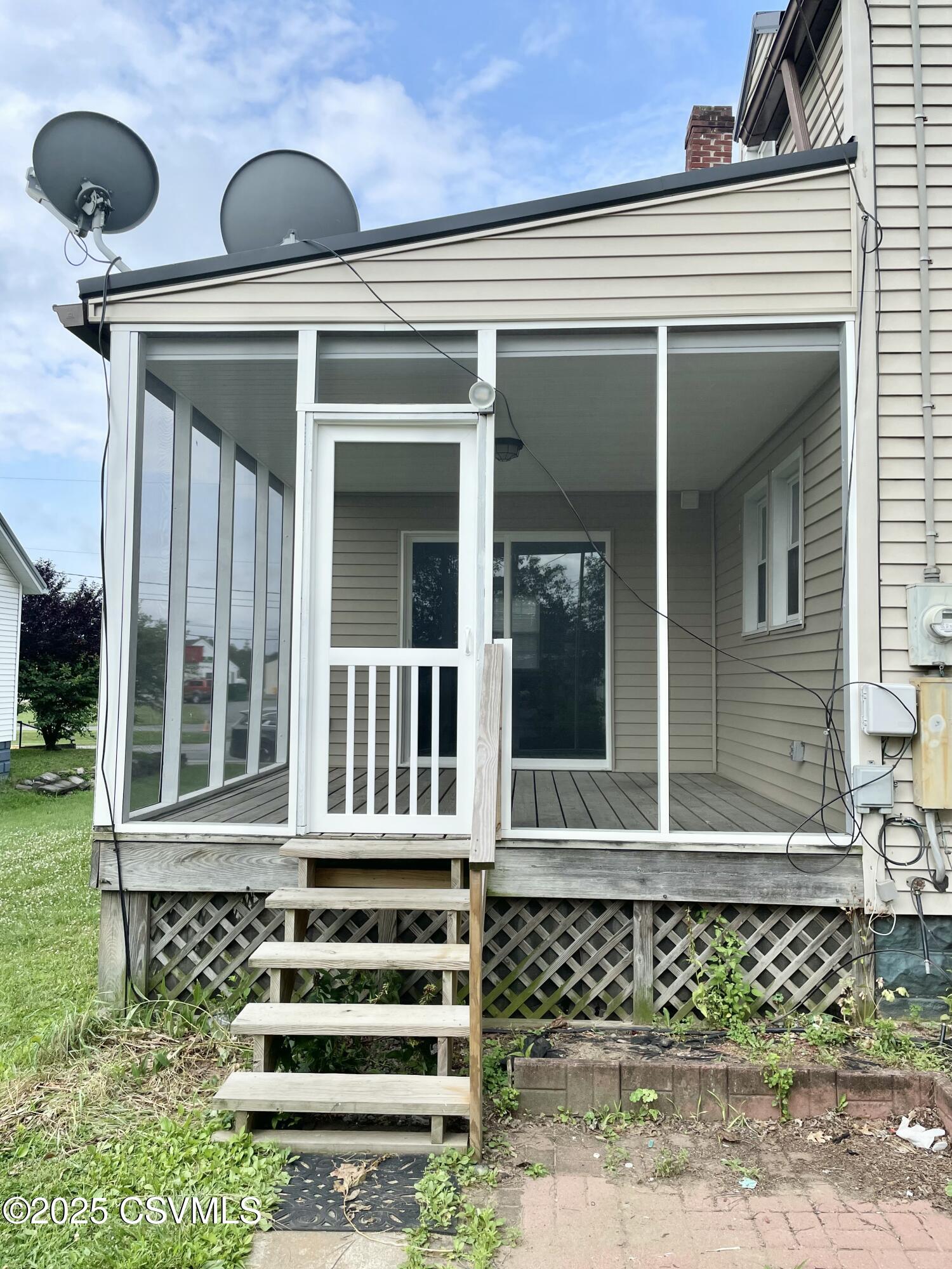 Lewisburg, Pennsylvania 17837, United States, 3 Bedrooms Bedrooms, ,1 BathroomBathrooms,Residential,Active,170904