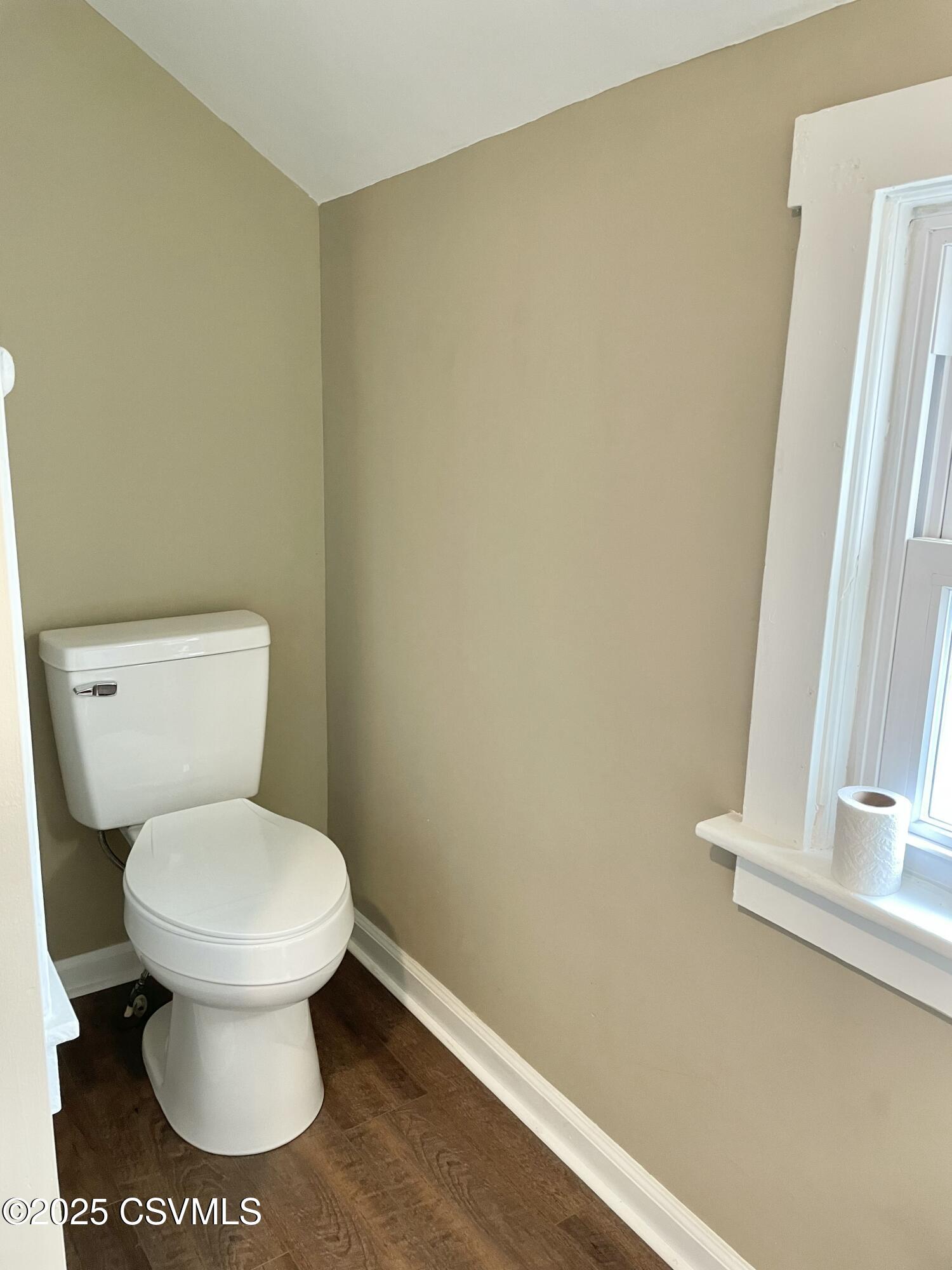 Lewisburg, Pennsylvania 17837, United States, 3 Bedrooms Bedrooms, ,1 BathroomBathrooms,Residential,Active,170904