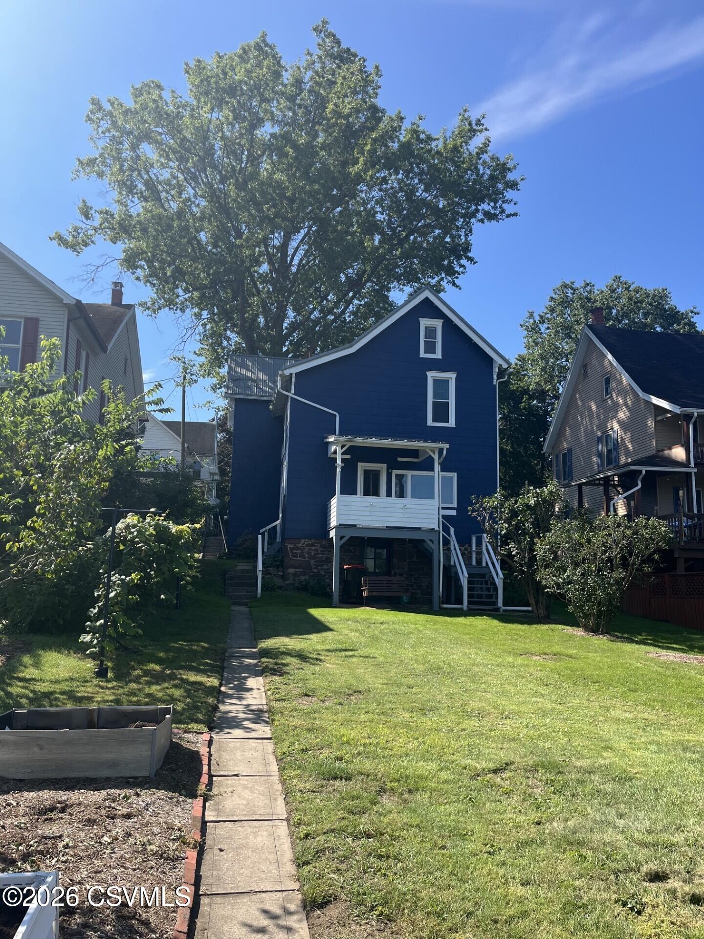 229 vine street