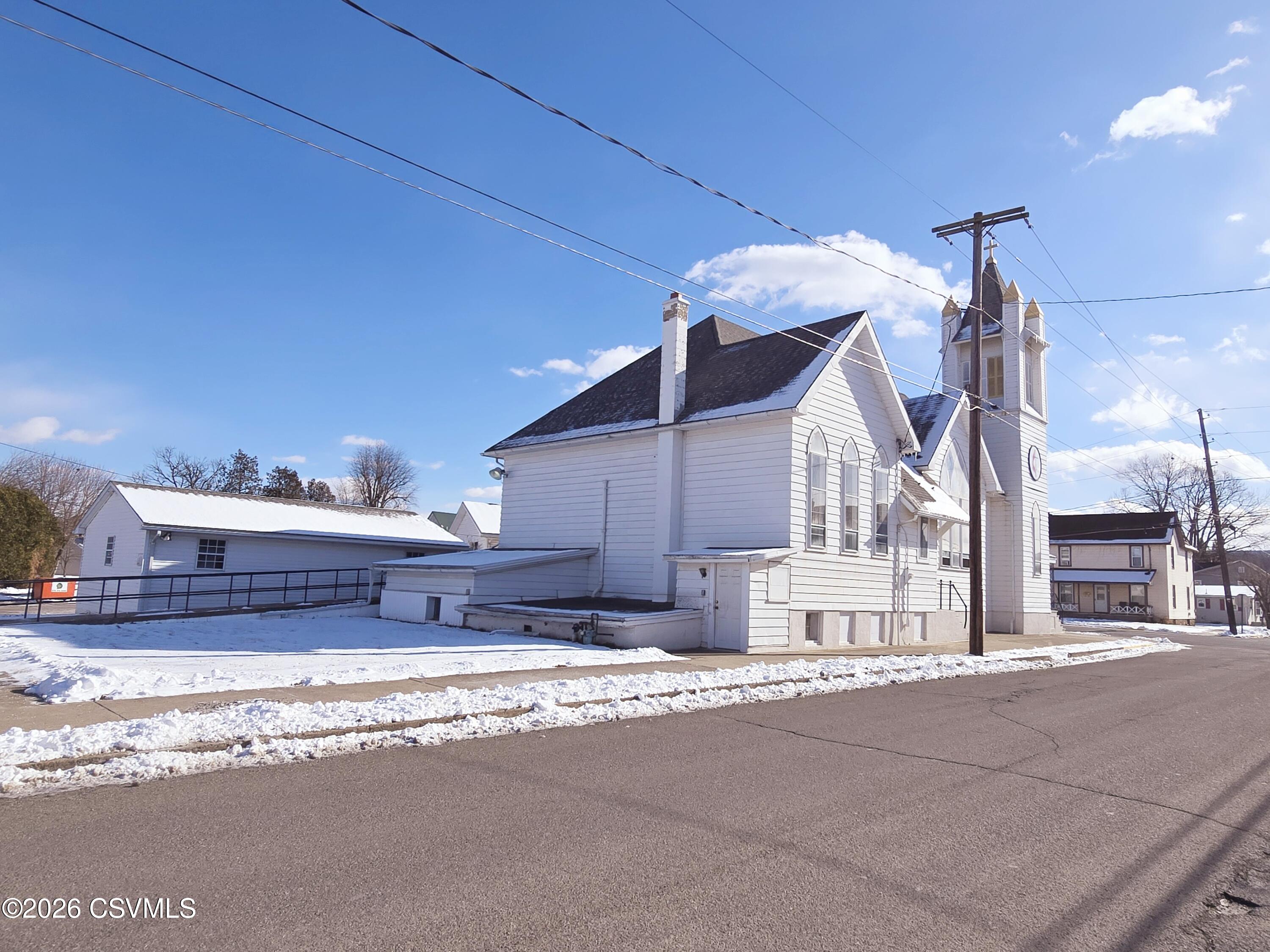 Properties 3 1135 ORANGE Street