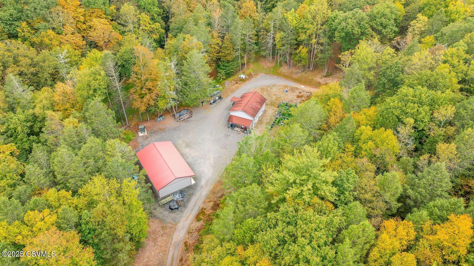 Properties 6 LUCKY 7 Lane