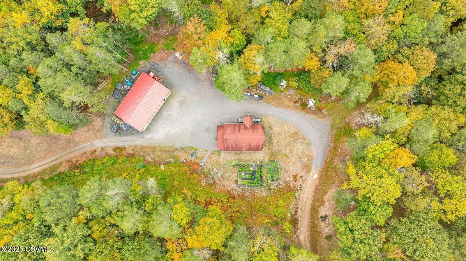 Properties 5 LUCKY 7 Lane