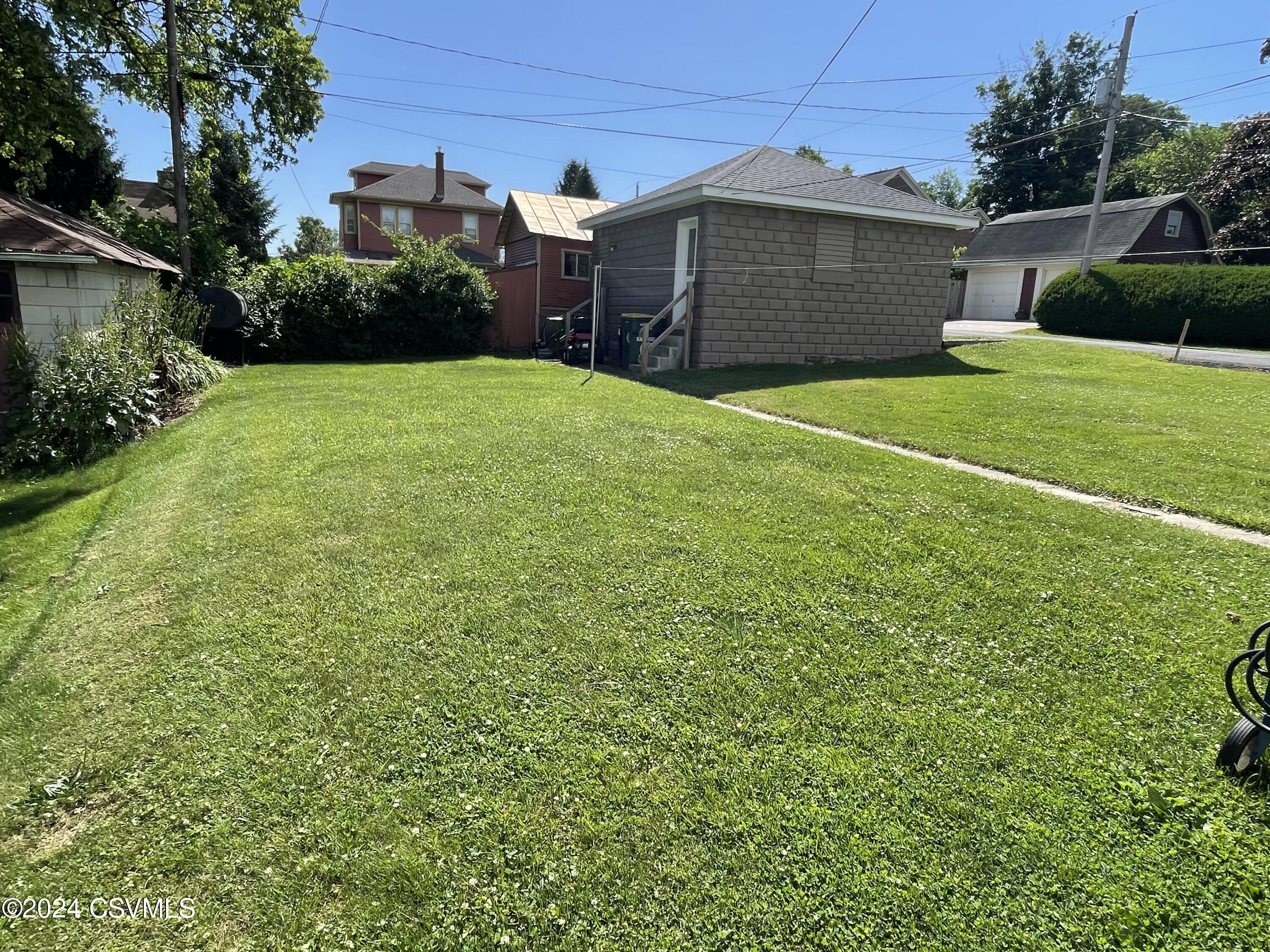 Lewisburg, Pennsylvania 17837, United States, 3 Bedrooms Bedrooms, ,1 BathroomBathrooms,Residential,Active,55647