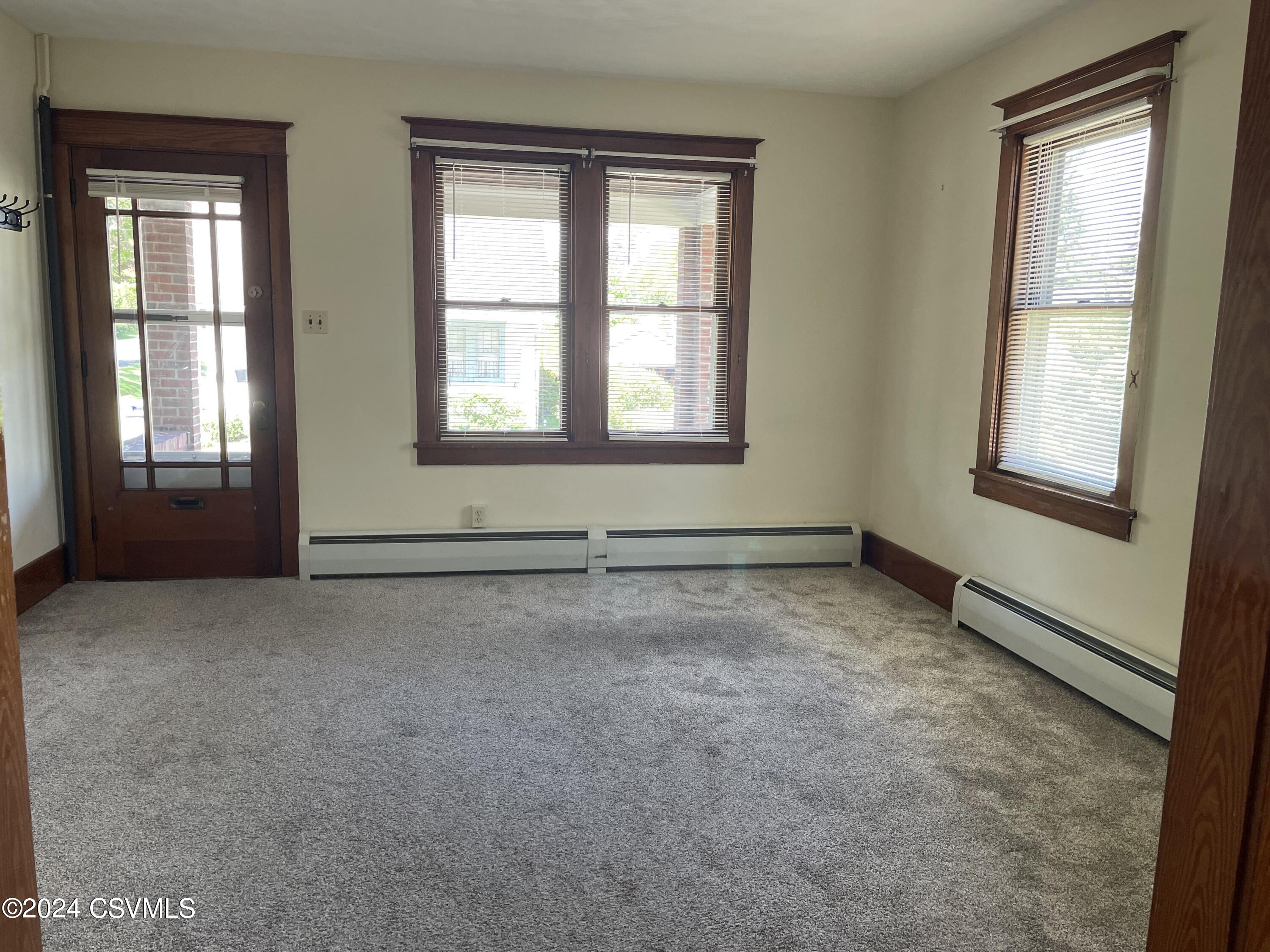 Lewisburg, Pennsylvania 17837, United States, 3 Bedrooms Bedrooms, ,1 BathroomBathrooms,Residential,Active,55647