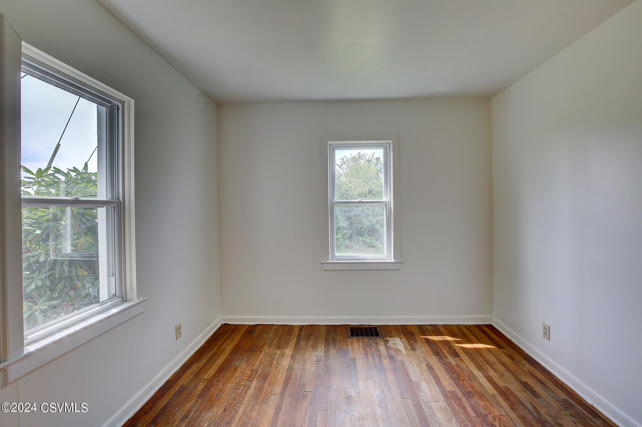 Nescopeck, Pennsylvania 18635, United States, 3 Bedrooms Bedrooms, ,2 BathroomsBathrooms,Residential,Active,50581