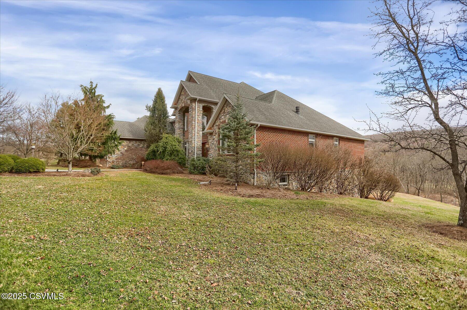 205 YORK Road