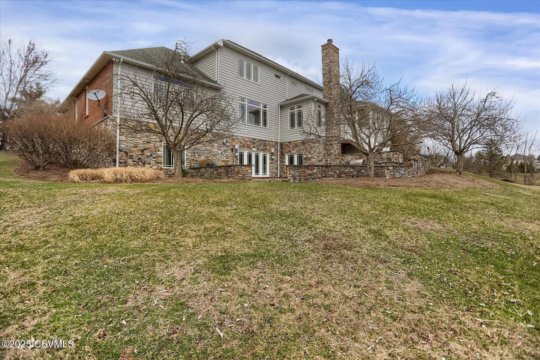 205 YORK Road