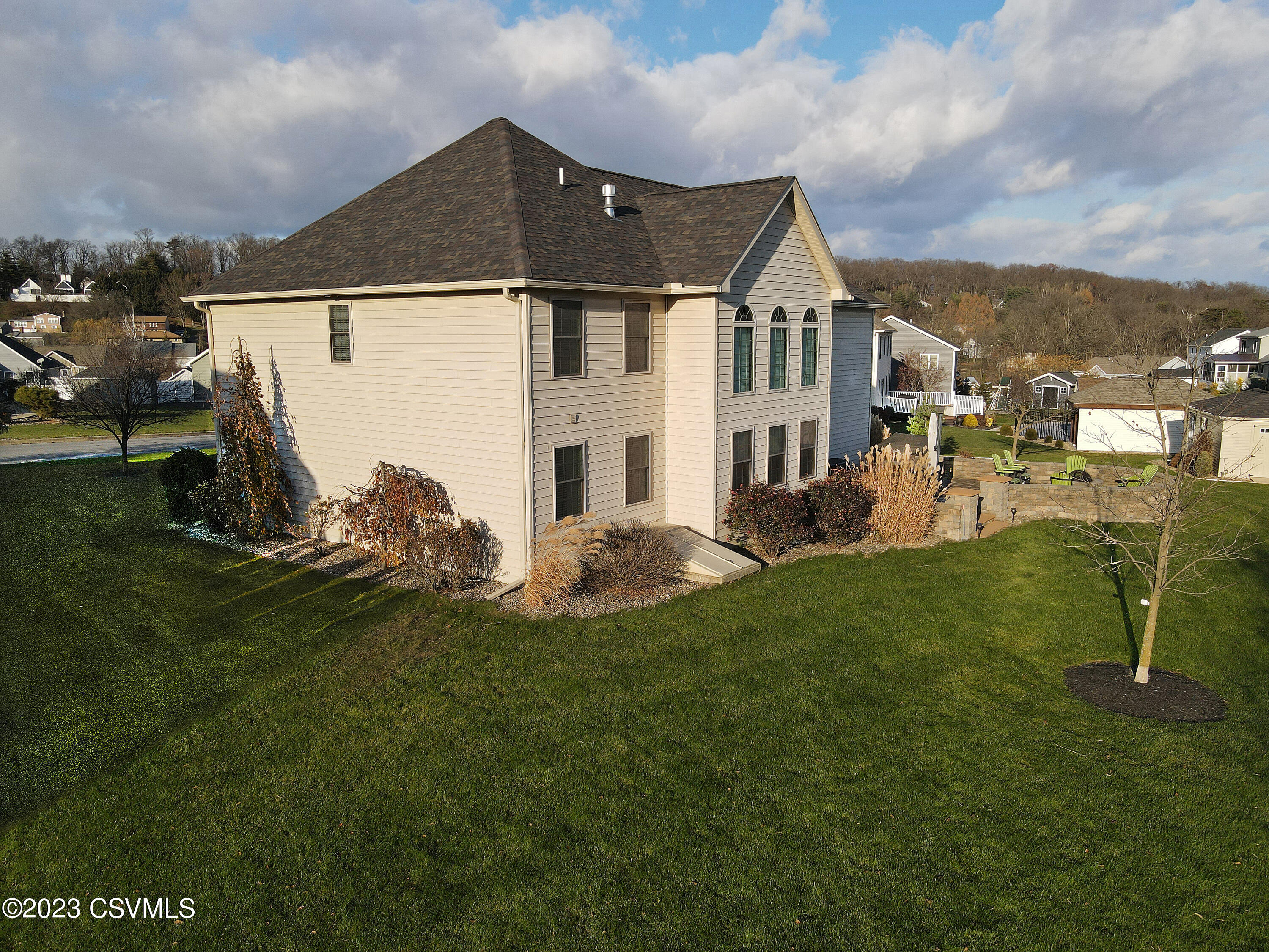 Selinsgrove, Pennsylvania 17870, United States, 5 Bedrooms Bedrooms, ,6 BathroomsBathrooms,Residential,Active,68336