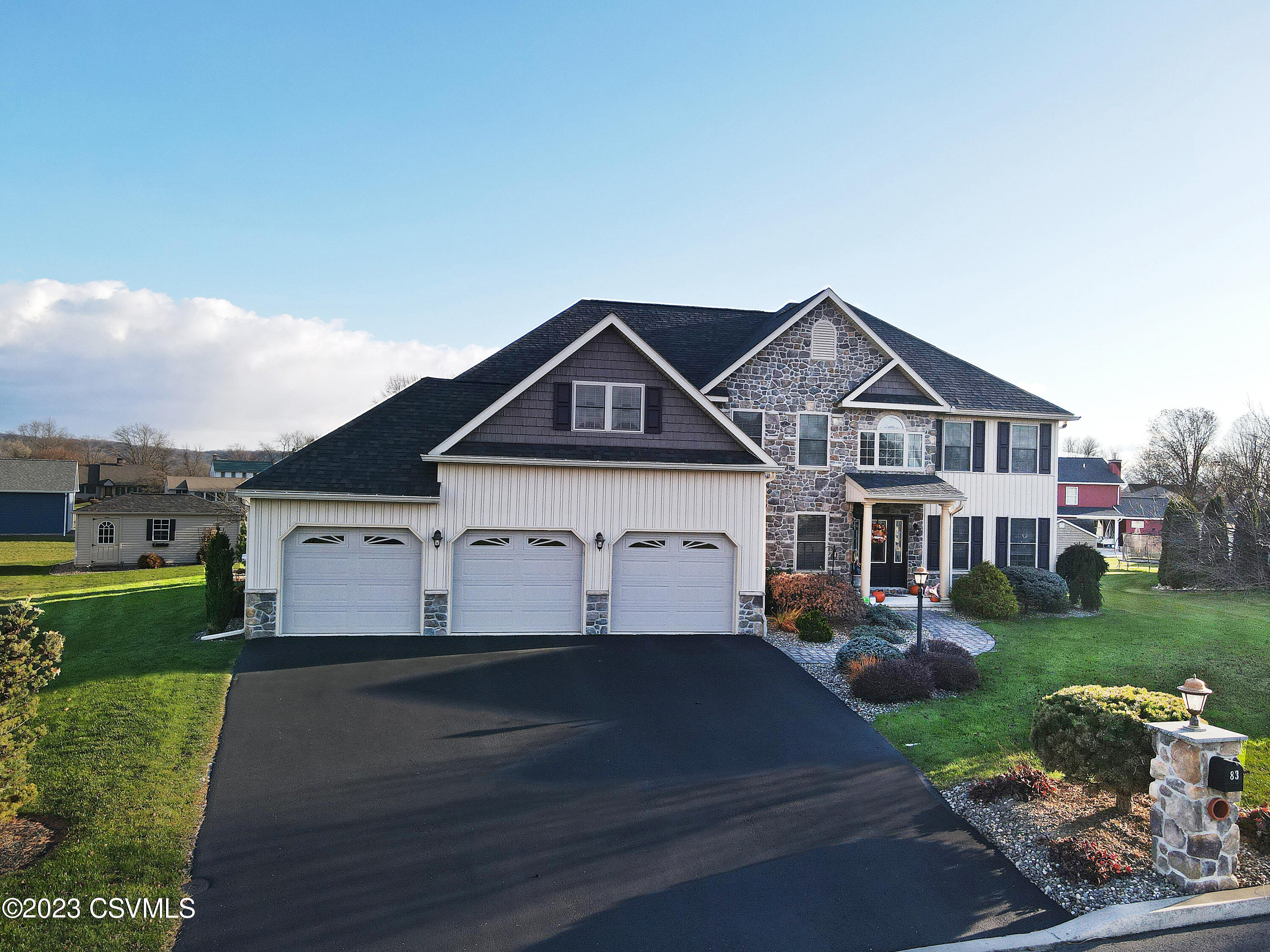 Selinsgrove, Pennsylvania 17870, United States, 5 Bedrooms Bedrooms, ,6 BathroomsBathrooms,Residential,Active,68336