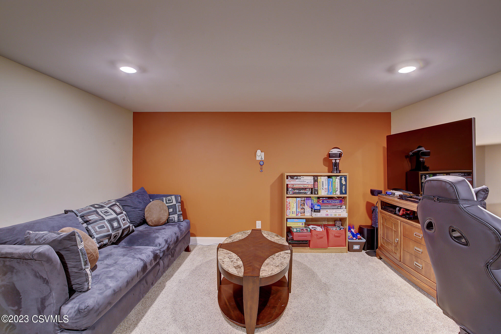 Selinsgrove, Pennsylvania 17870, United States, 5 Bedrooms Bedrooms, ,6 BathroomsBathrooms,Residential,Active,68336