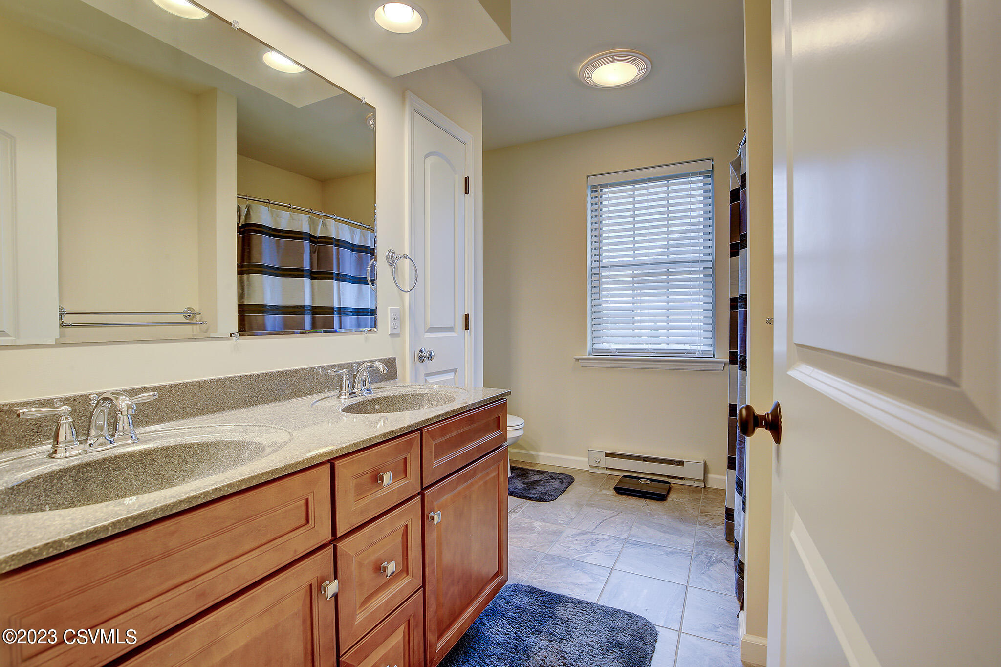 Selinsgrove, Pennsylvania 17870, United States, 5 Bedrooms Bedrooms, ,6 BathroomsBathrooms,Residential,Active,68336