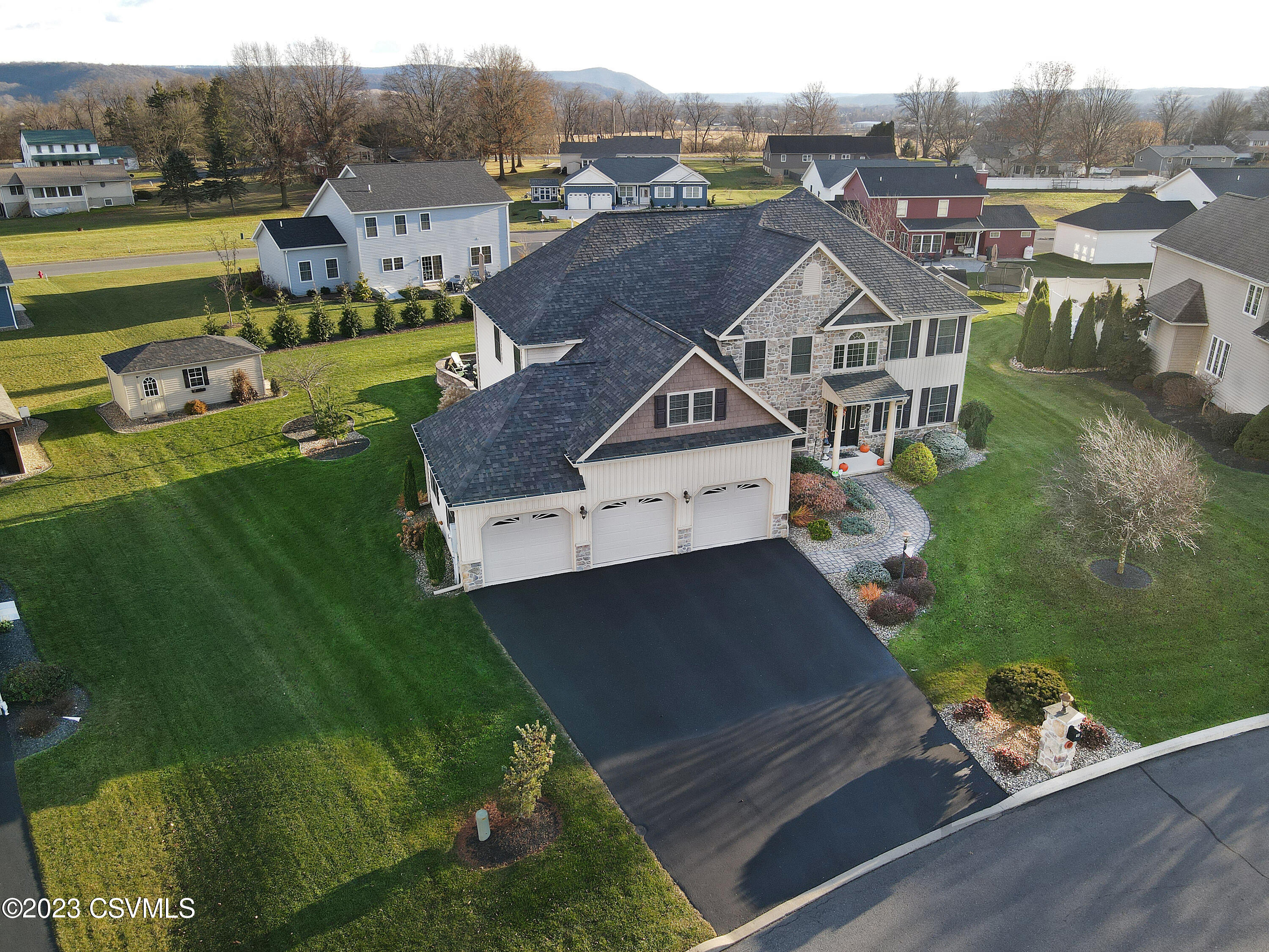 Selinsgrove, Pennsylvania 17870, United States, 5 Bedrooms Bedrooms, ,6 BathroomsBathrooms,Residential,Active,68336