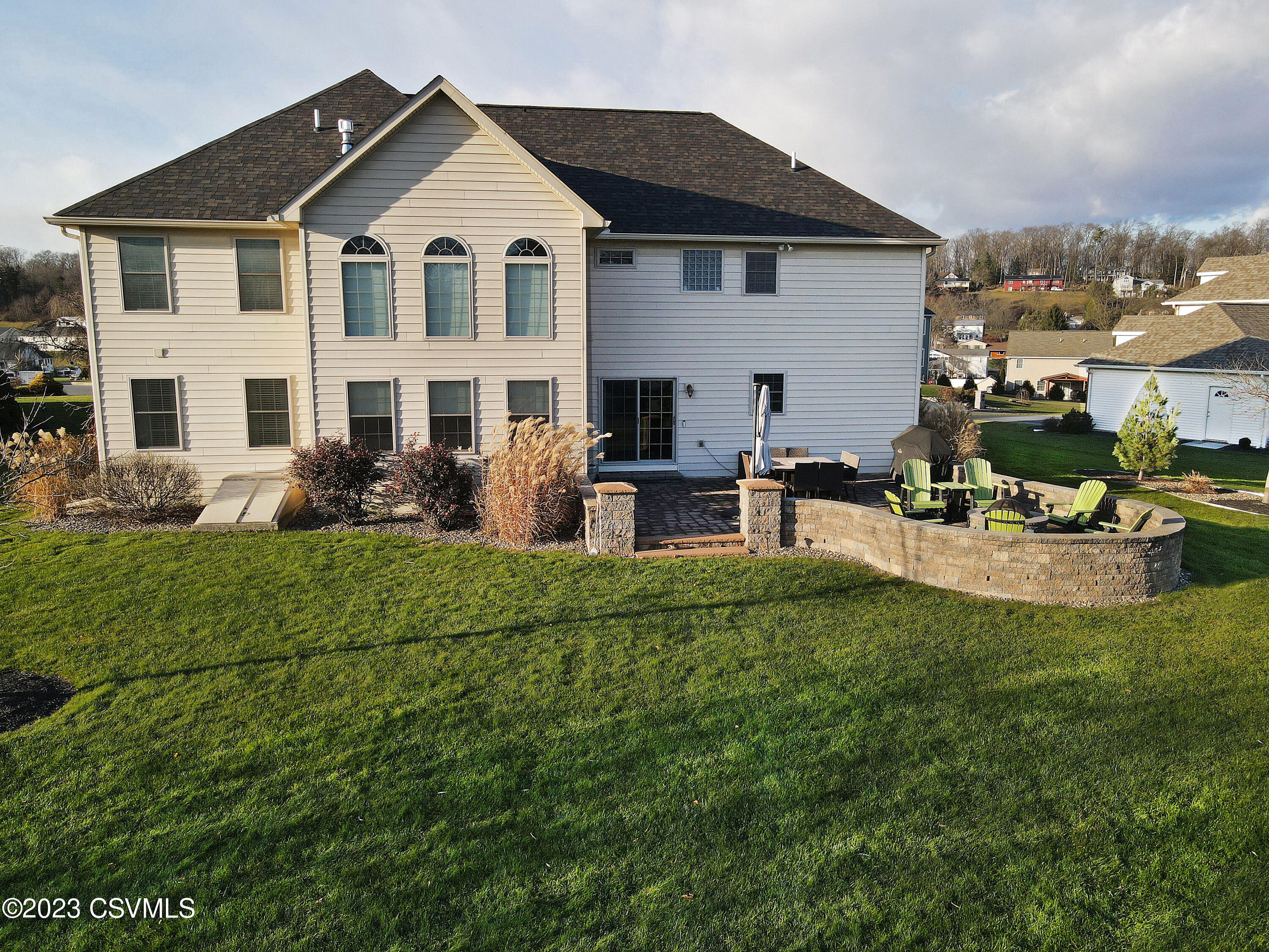 Selinsgrove, Pennsylvania 17870, United States, 5 Bedrooms Bedrooms, ,6 BathroomsBathrooms,Residential,Active,68336