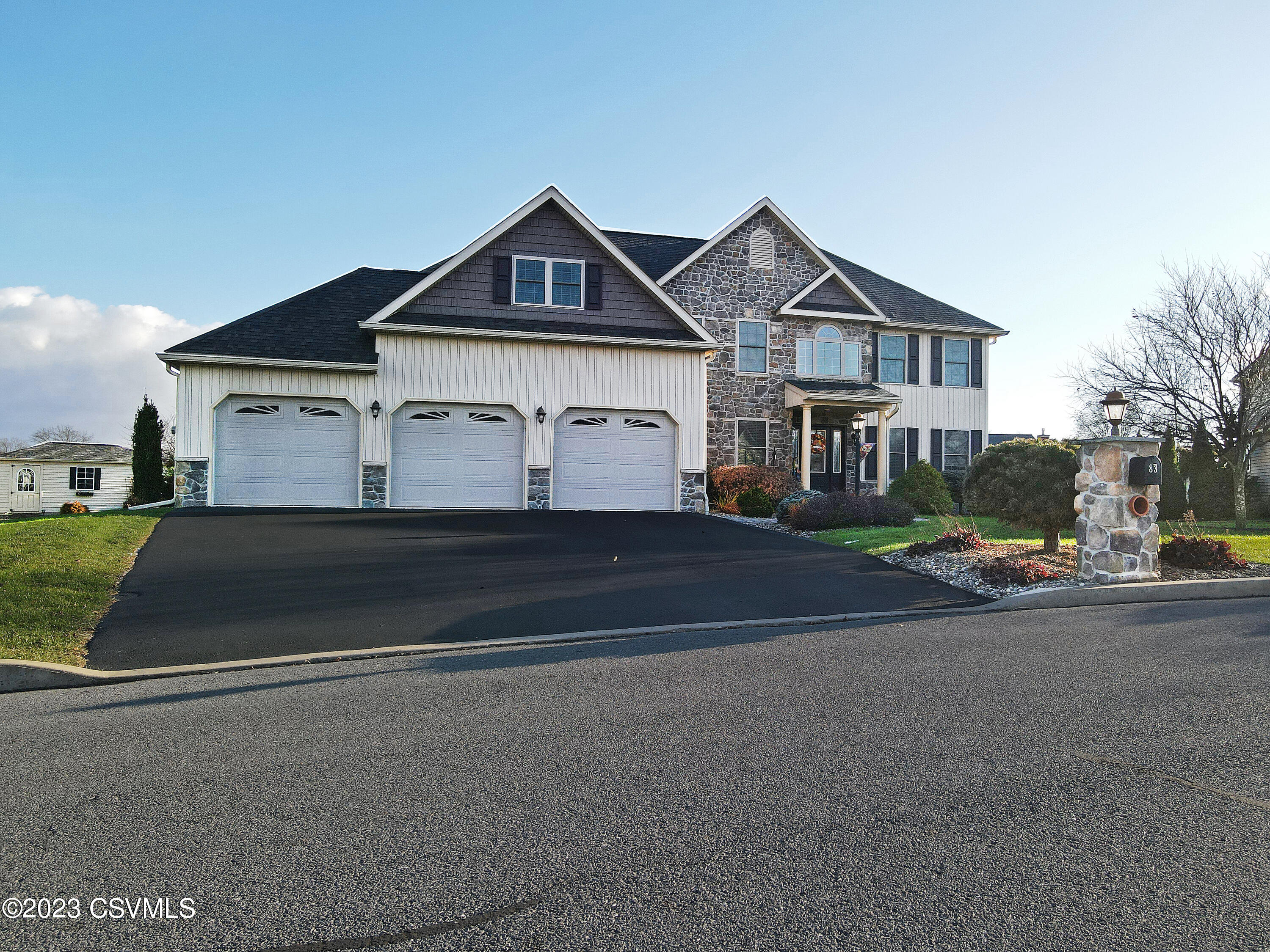 Selinsgrove, Pennsylvania 17870, United States, 5 Bedrooms Bedrooms, ,6 BathroomsBathrooms,Residential,Active,68336