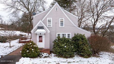 Berwick 26 7156 CRYDERS Lane Berwick PA 18603