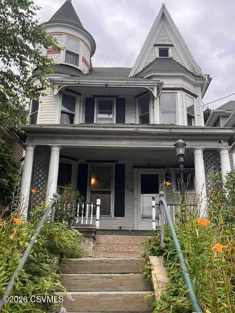 621 E DEWART Street