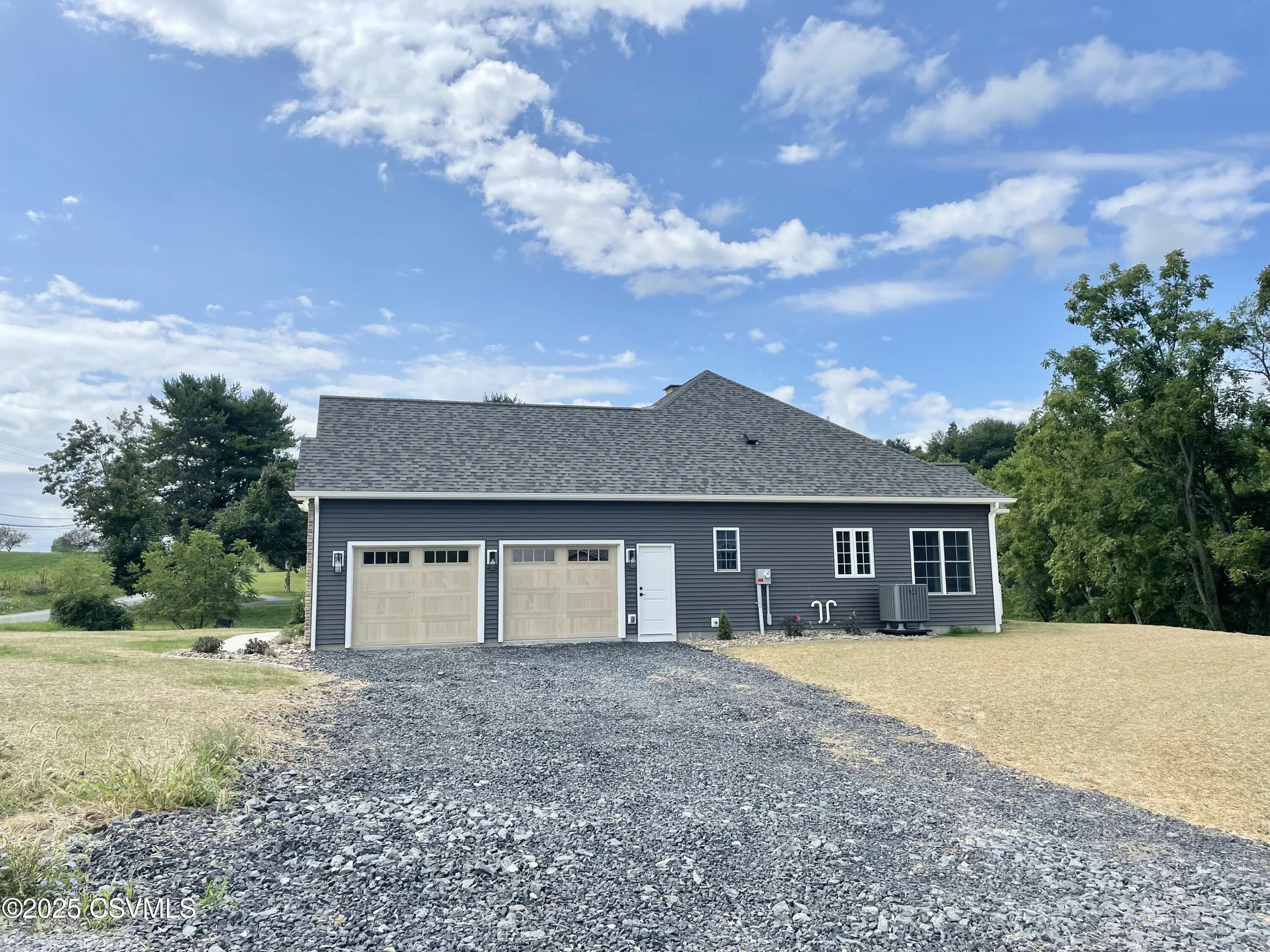 Lewisburg, Pennsylvania 17837, United States, 3 Bedrooms Bedrooms, ,2 BathroomsBathrooms,Residential,Active,84137